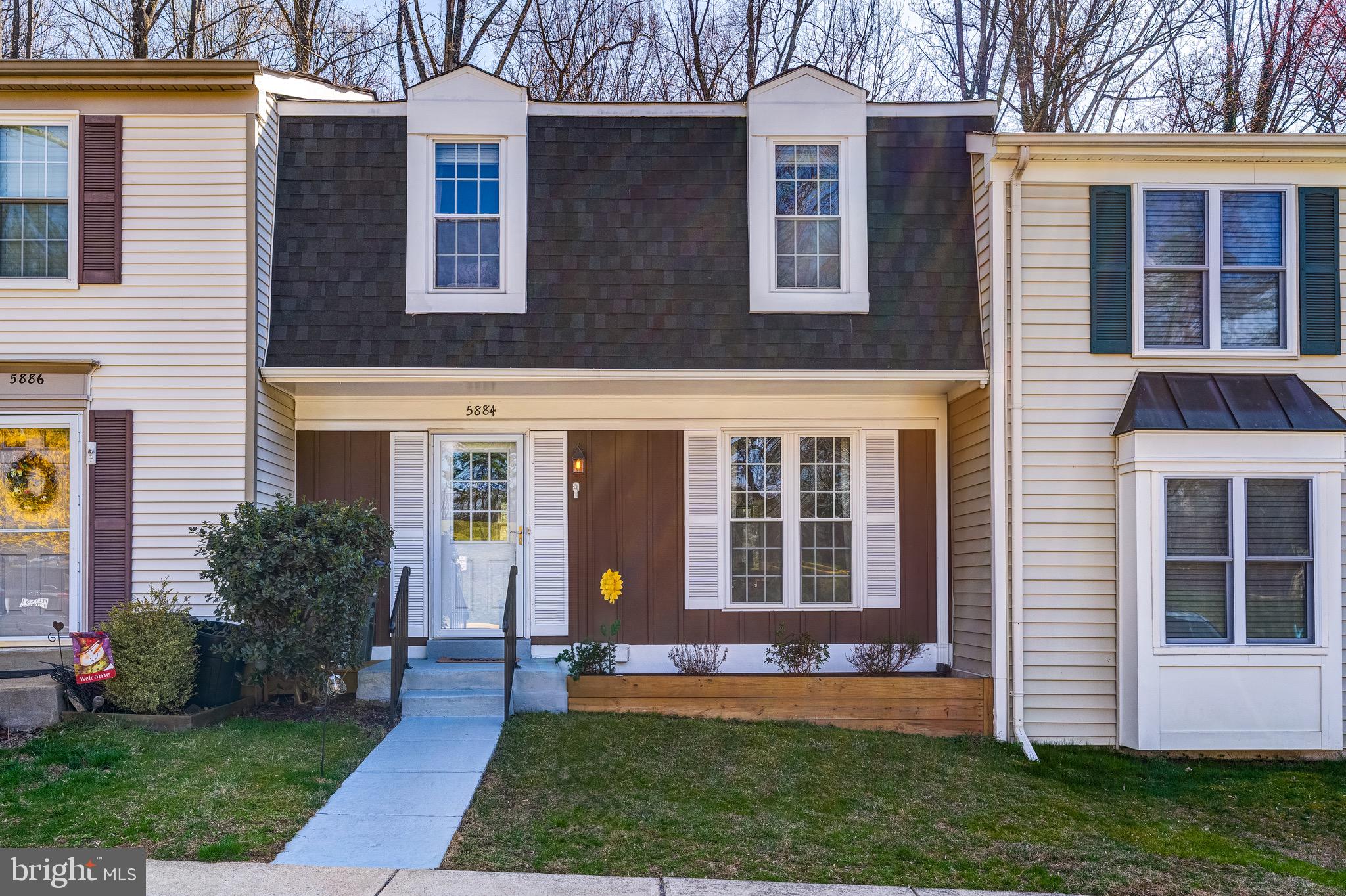 BURKE CENTRE - Residential