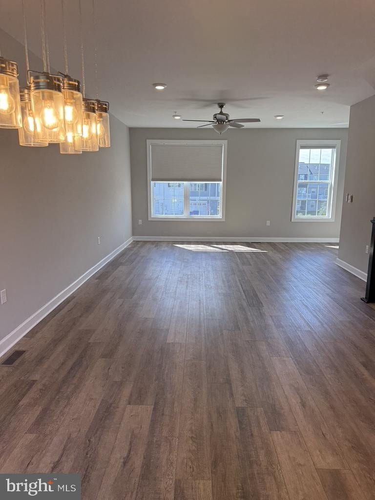 242 HUDSON BOULEVARD 3122