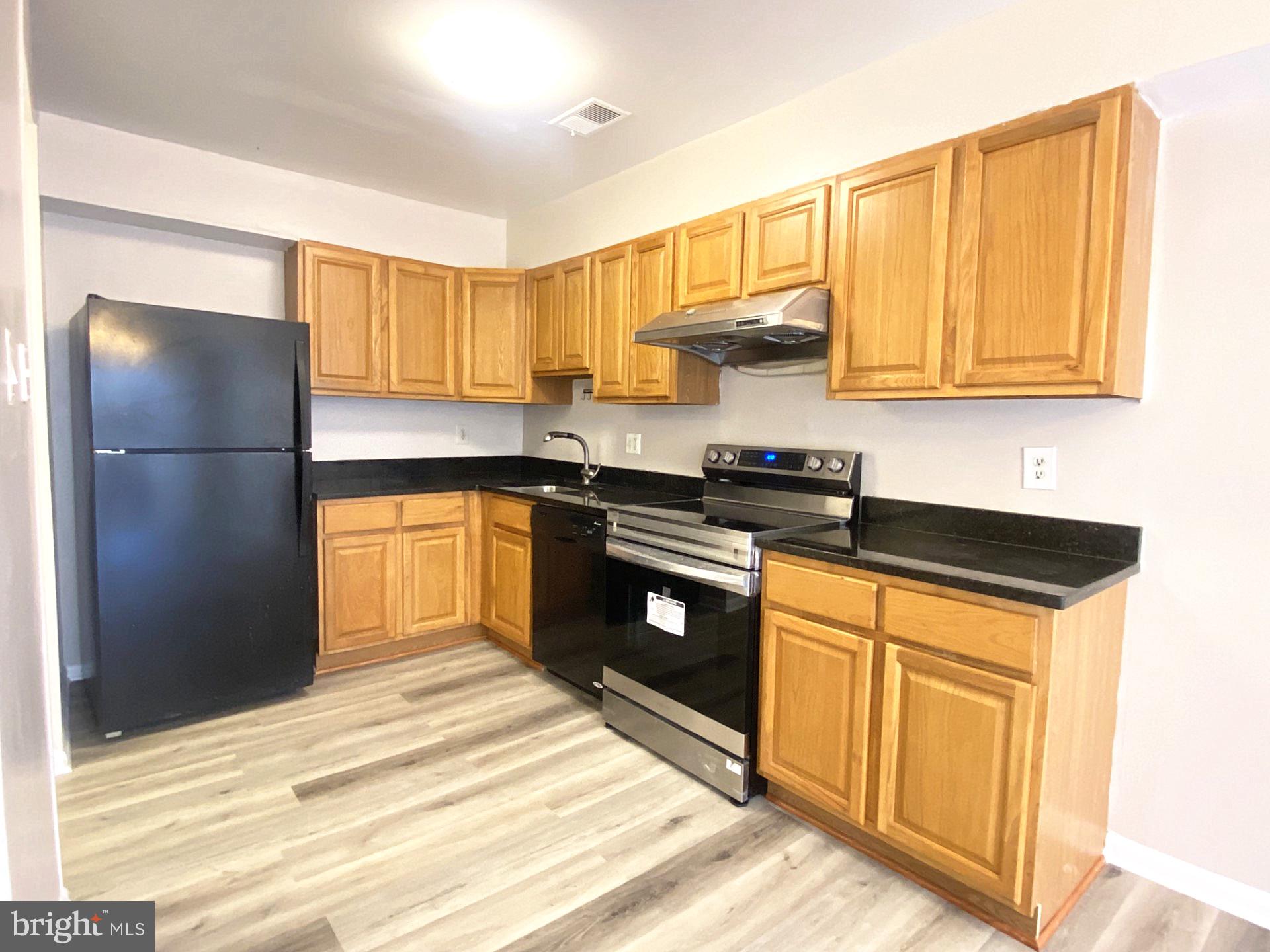 GERMANTOWN PARK - Residential Lease