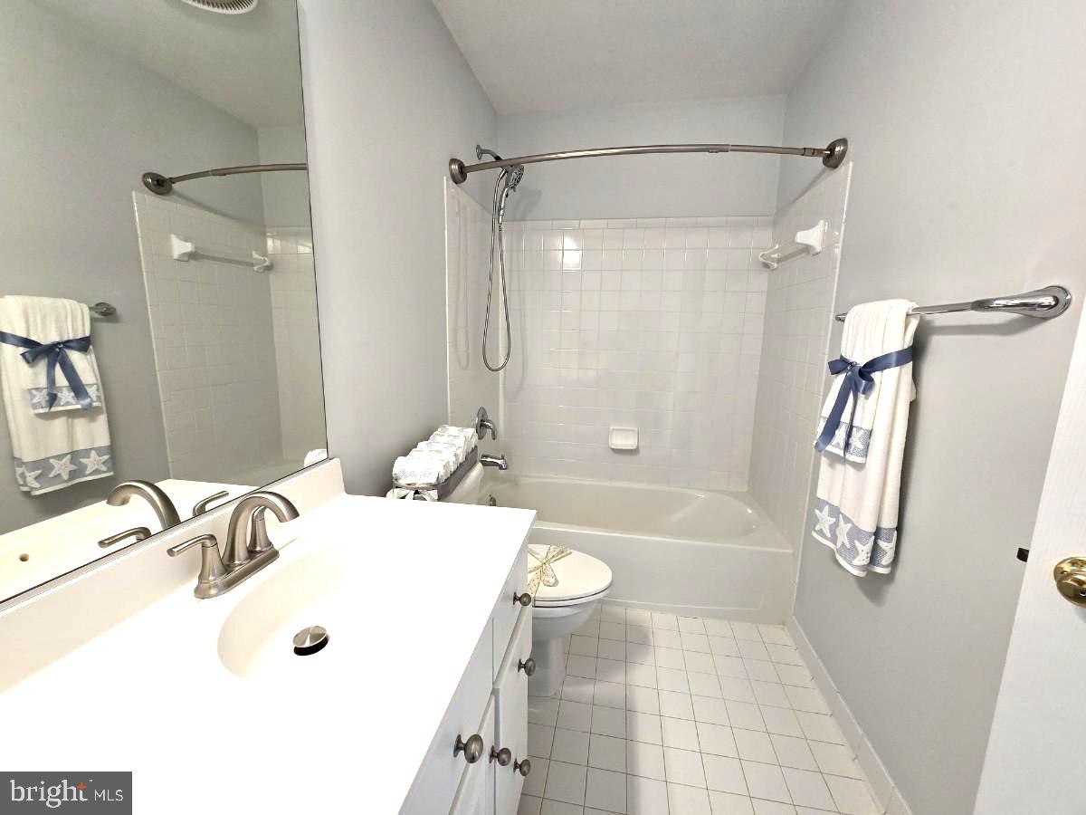 WAVERLY WOODS - Residential