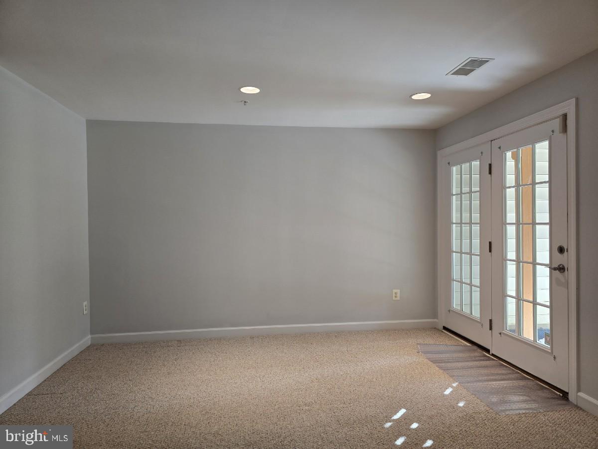 WAVERLY WOODS - Residential