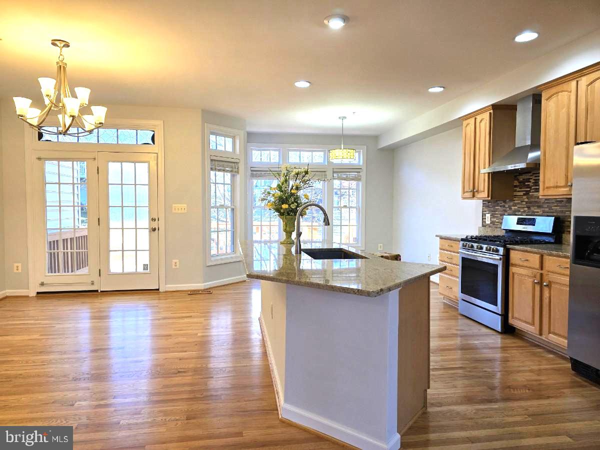 WAVERLY WOODS - Residential