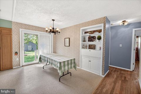 Tiny photo for 4716 Arbutus Avenue, ROCKVILLE, MD 20853 (MLS # MDMC2231028)