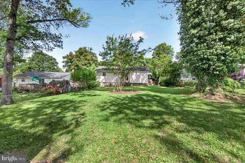 Tiny photo for 4716 Arbutus Avenue, ROCKVILLE, MD 20853 (MLS # MDMC2231028)