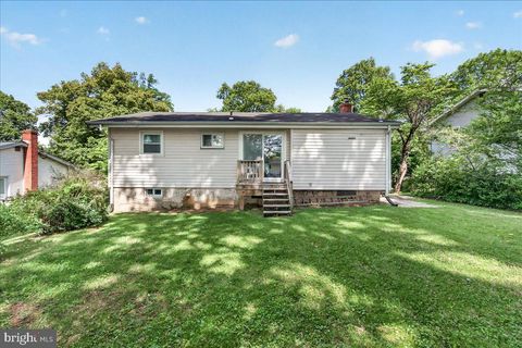 Tiny photo for 4716 Arbutus Avenue, ROCKVILLE, MD 20853 (MLS # MDMC2231028)