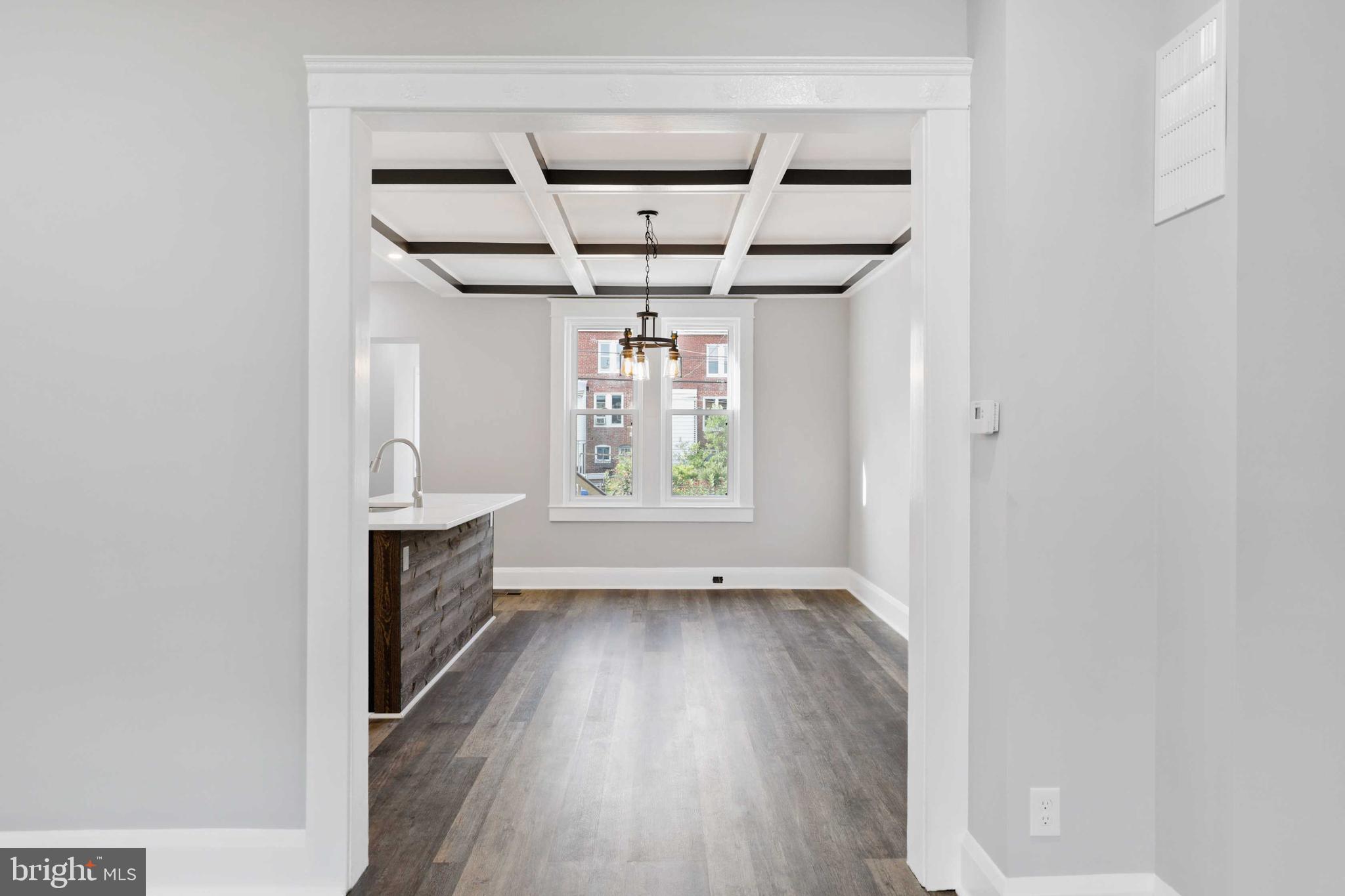 MEDFIELD - Residential Lease