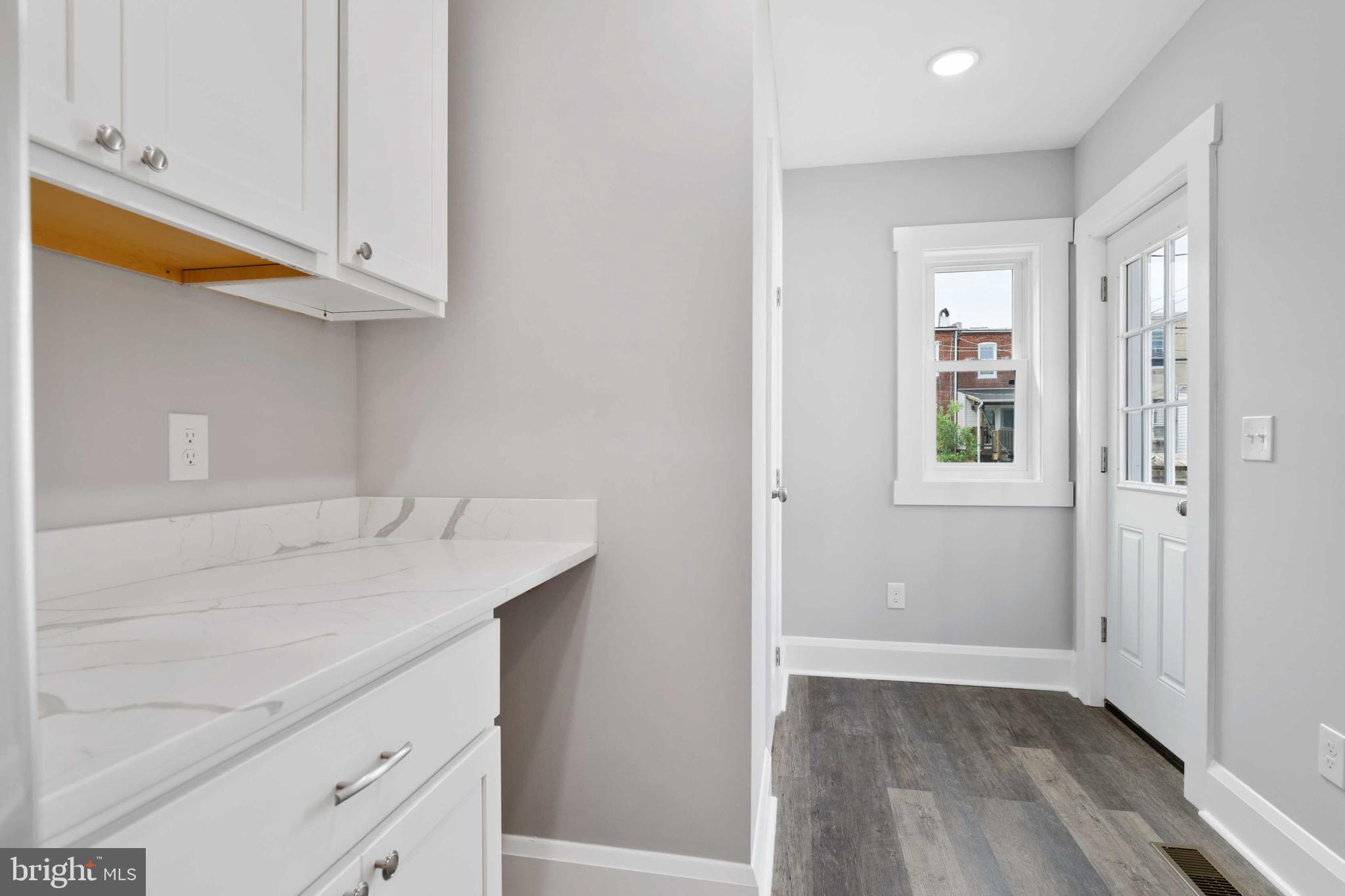 MEDFIELD - Residential Lease