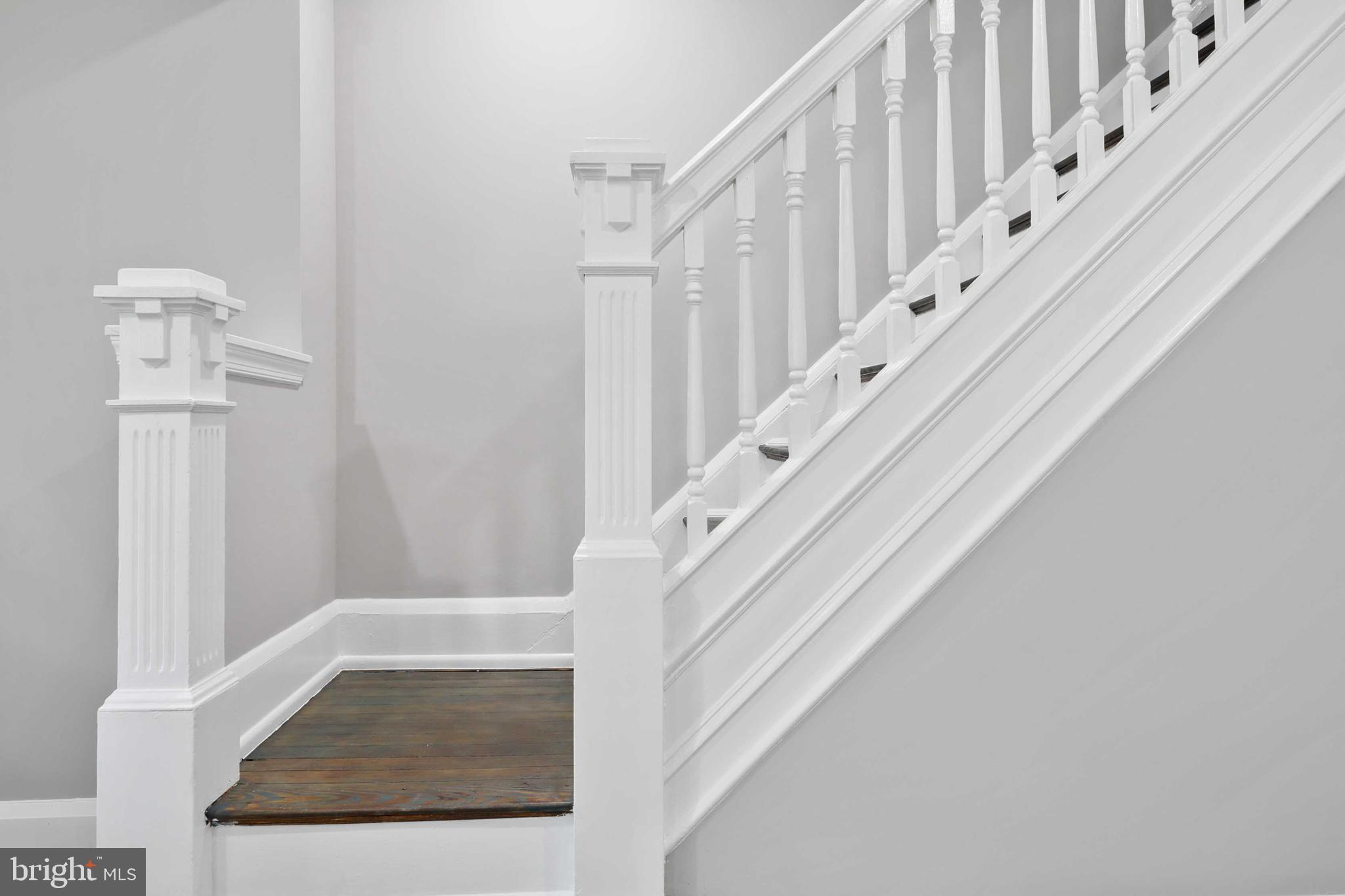 MEDFIELD - Residential Lease