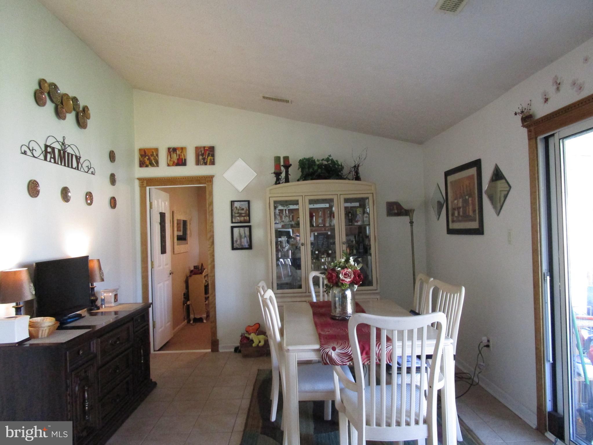 POINTER RIDGE - Residential