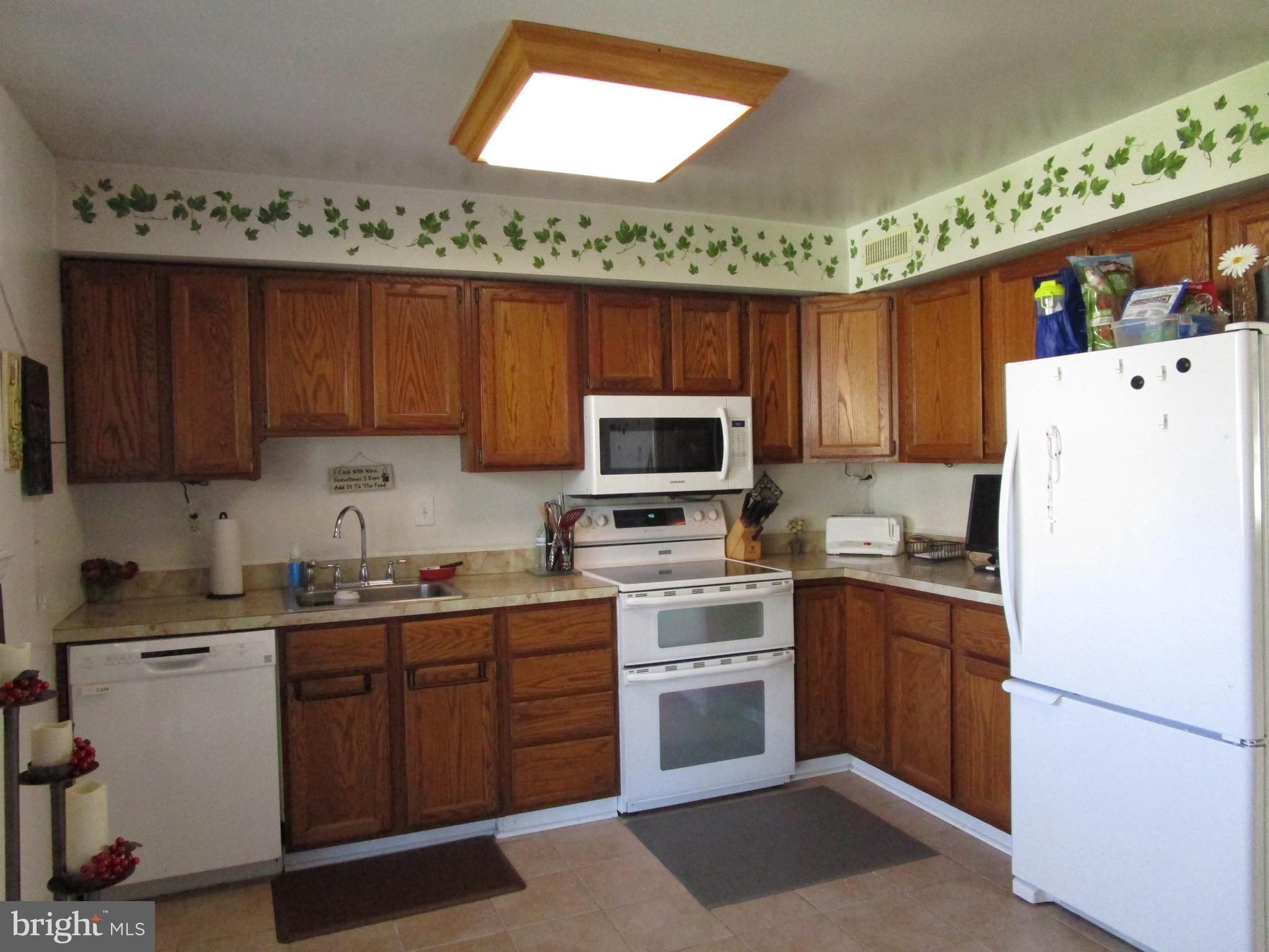 POINTER RIDGE - Residential