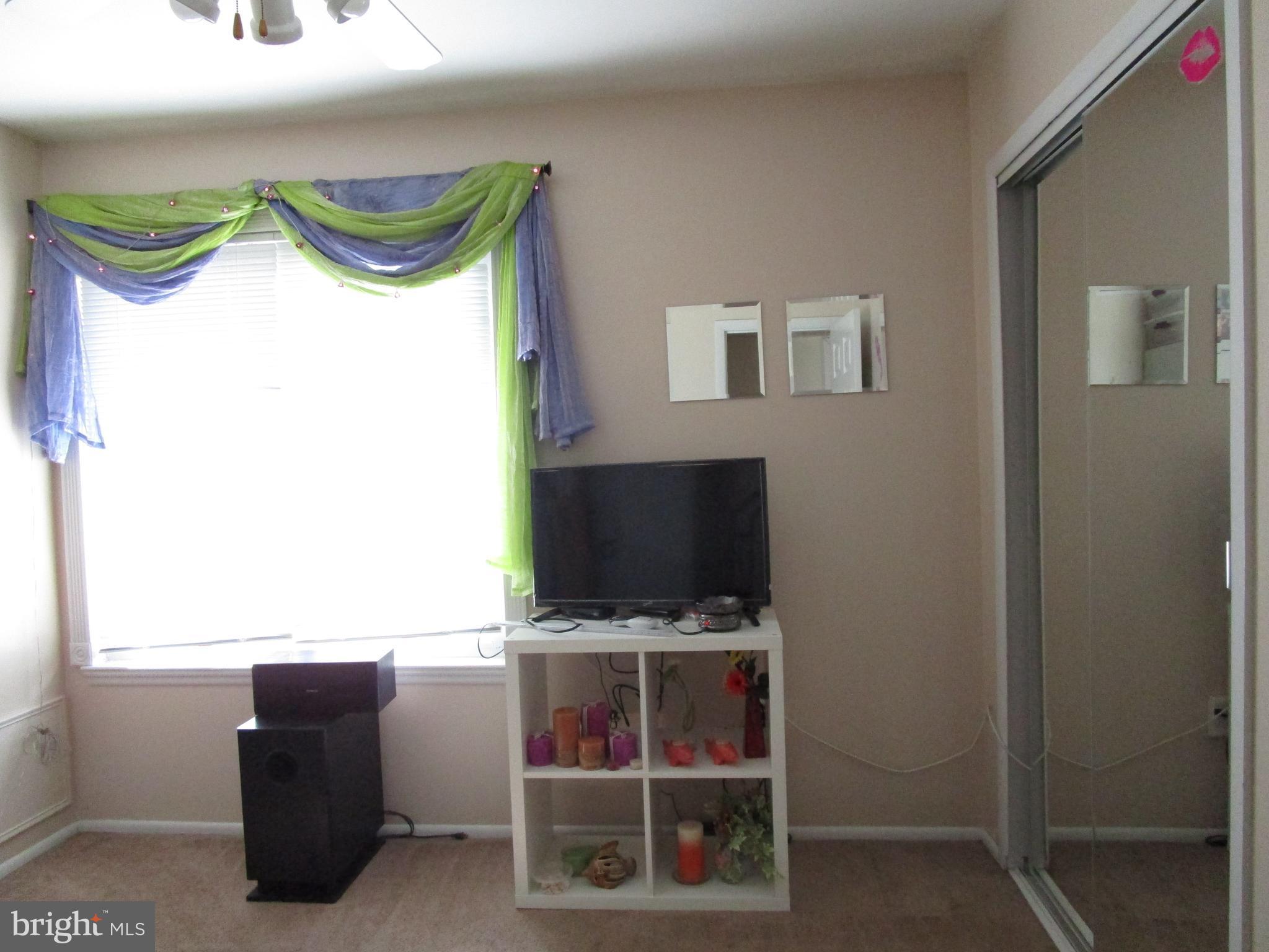 POINTER RIDGE - Residential