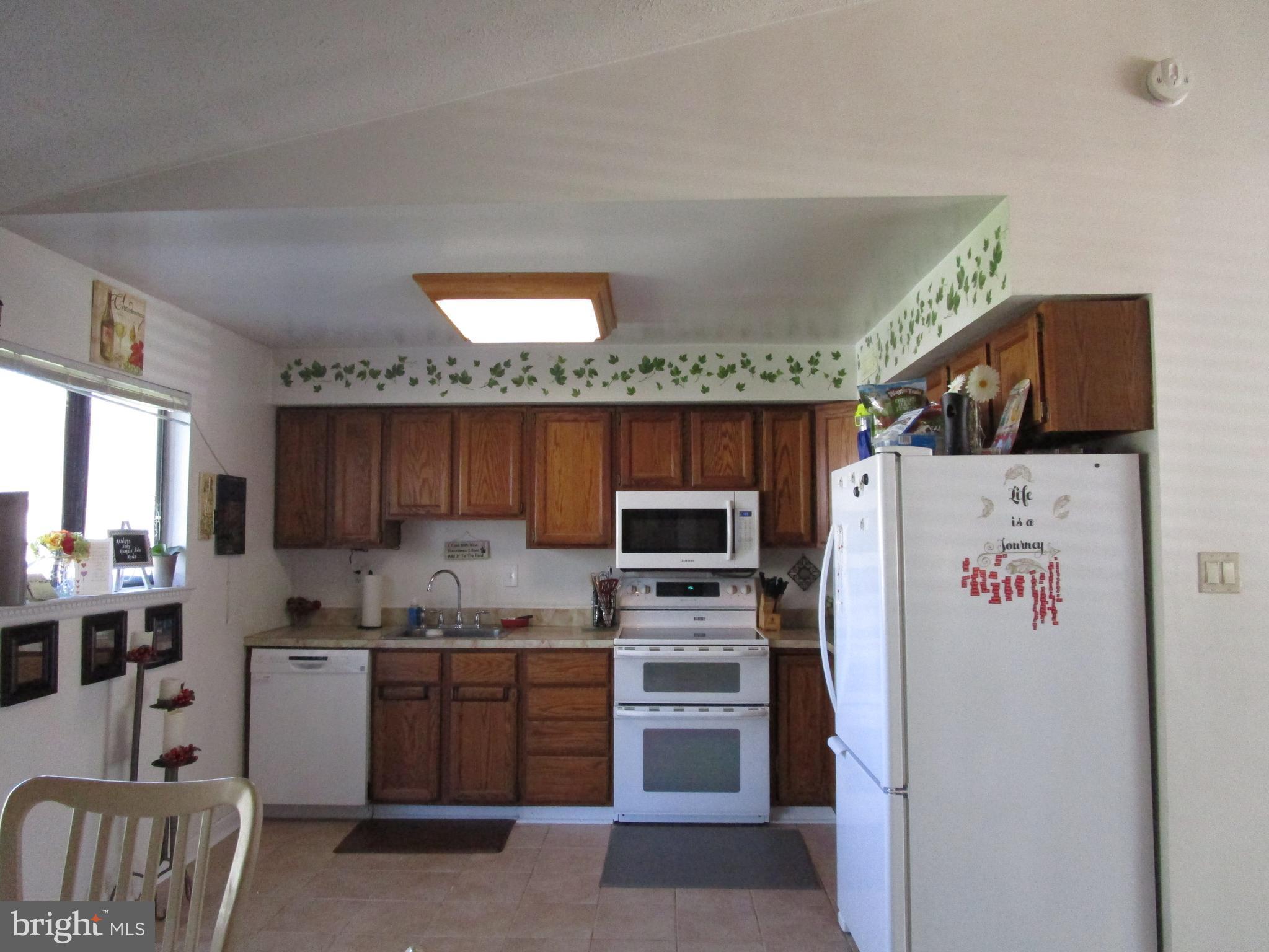 POINTER RIDGE - Residential