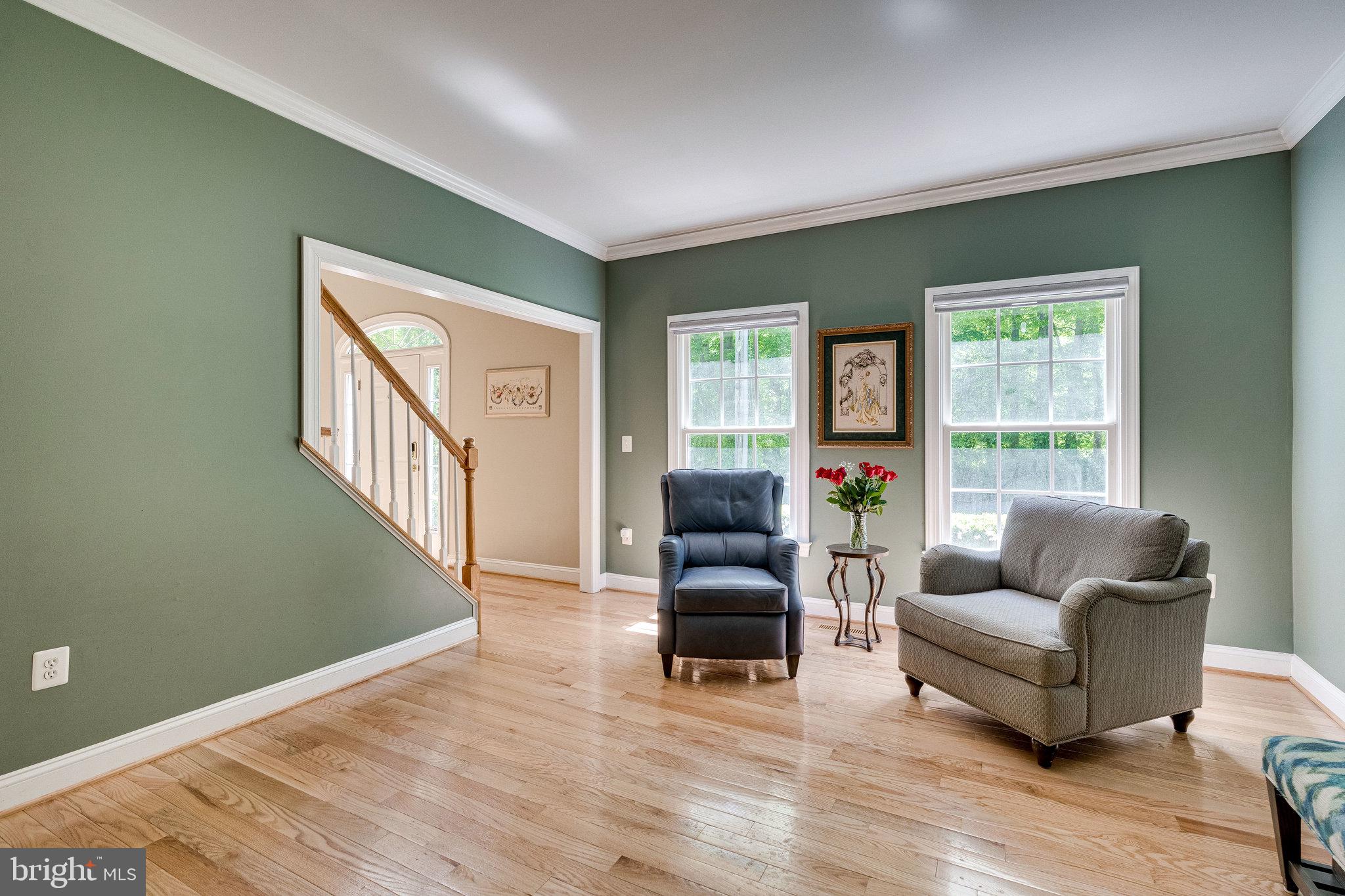 LAURELWOOD - Residential