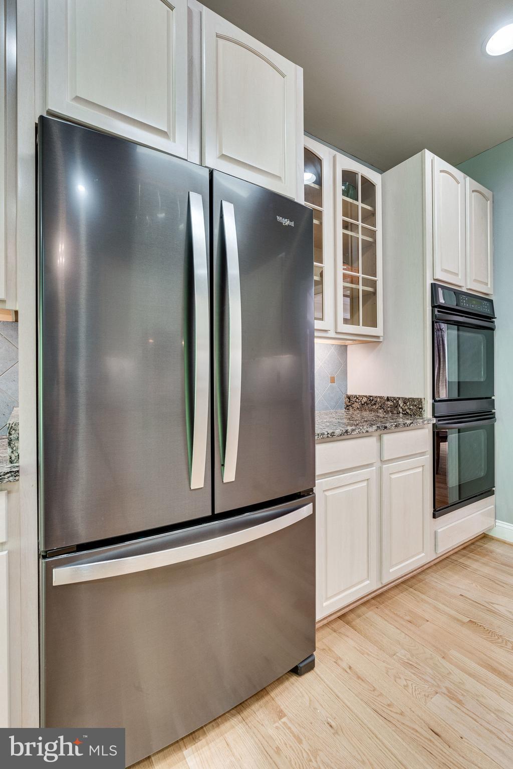 LAURELWOOD - Residential