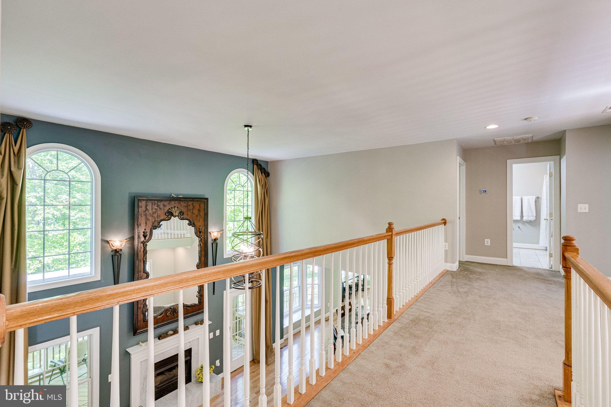 LAURELWOOD - Residential