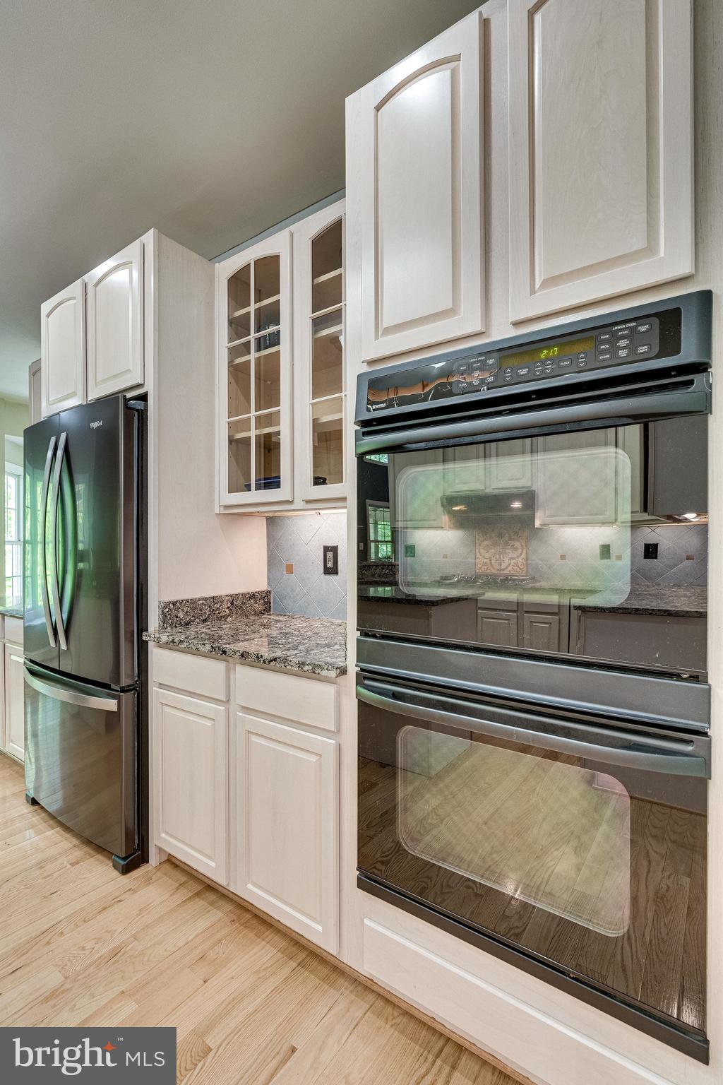 LAURELWOOD - Residential