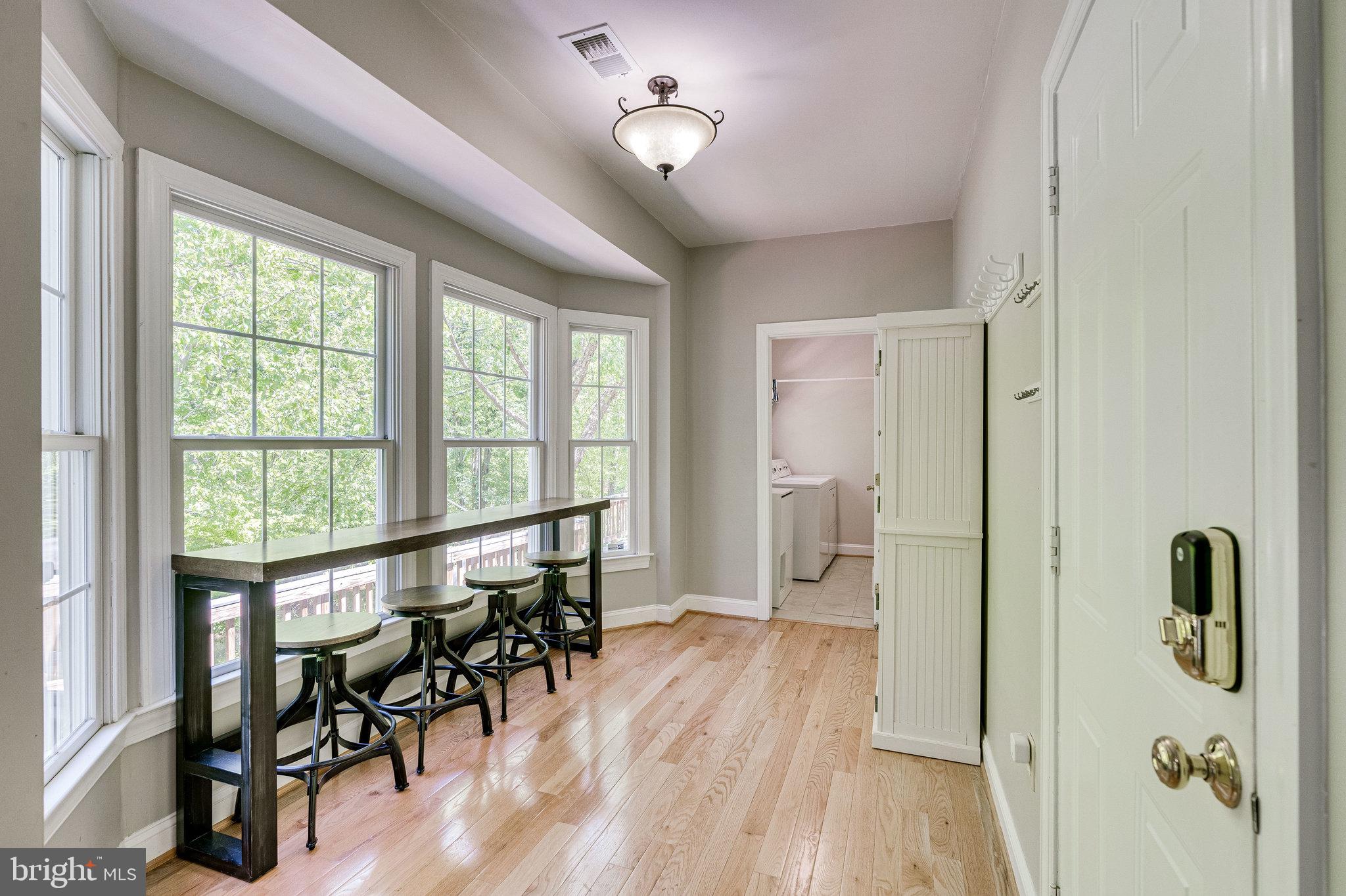 LAURELWOOD - Residential