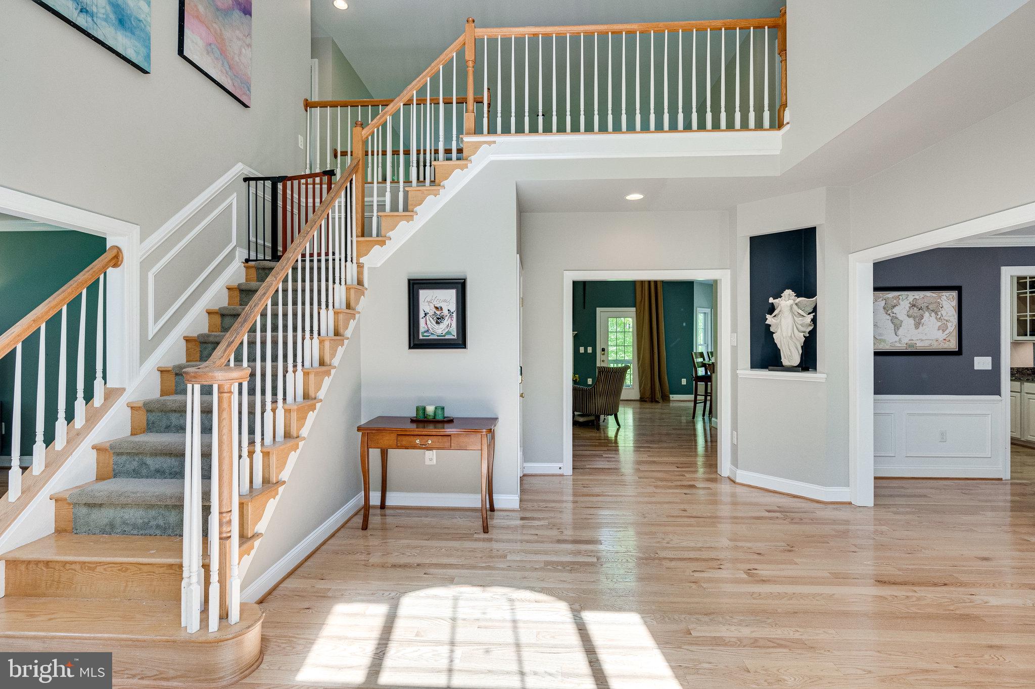 7802 CREEKSIDE VIEW LANE