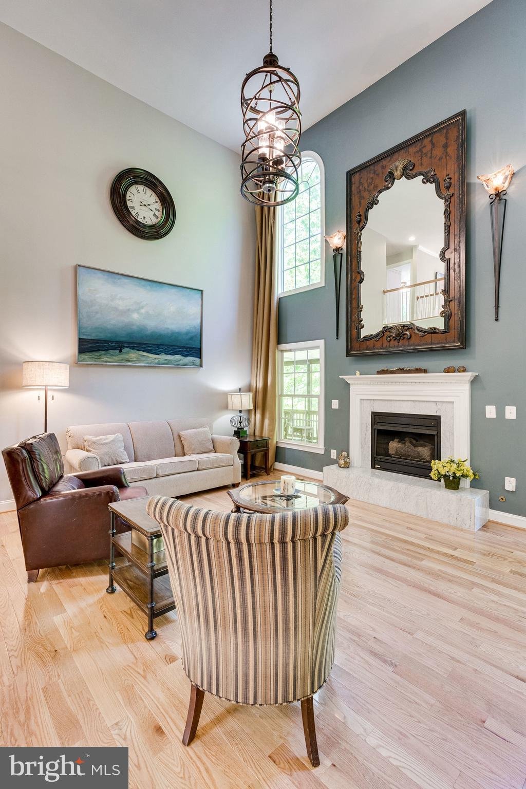 LAURELWOOD - Residential