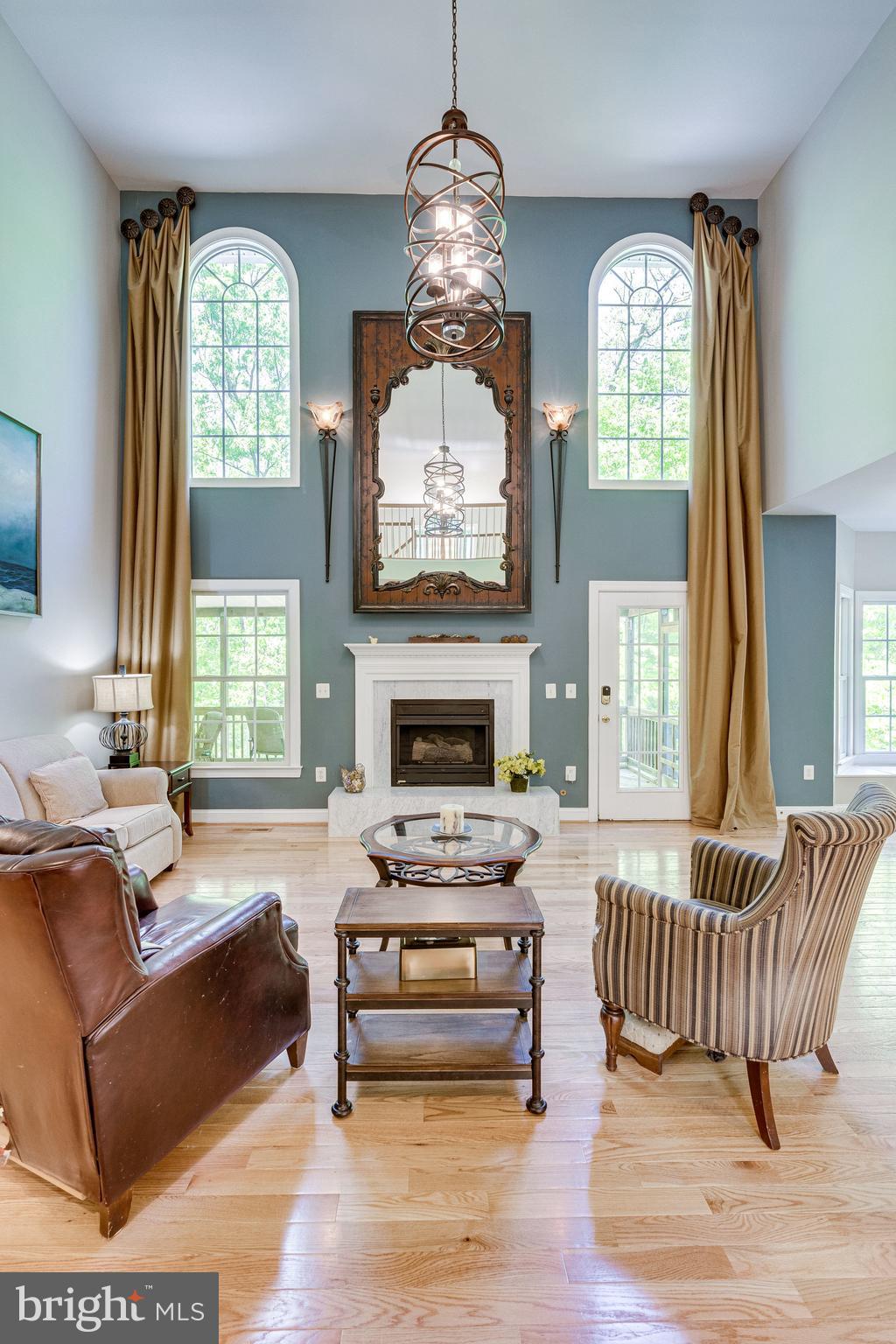 LAURELWOOD - Residential