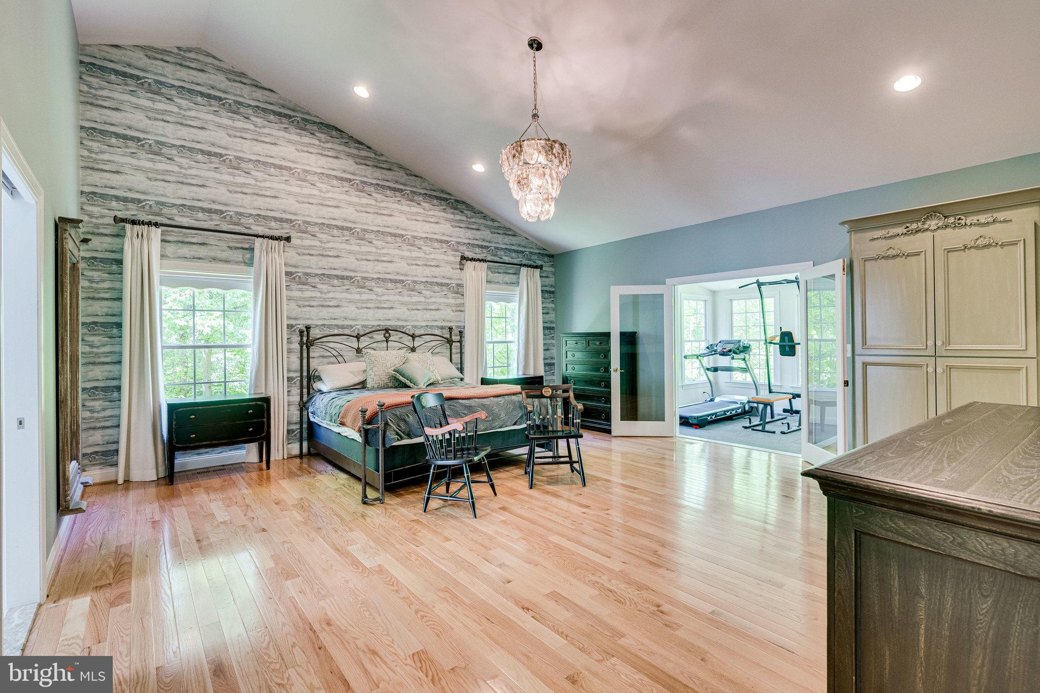 LAURELWOOD - Residential