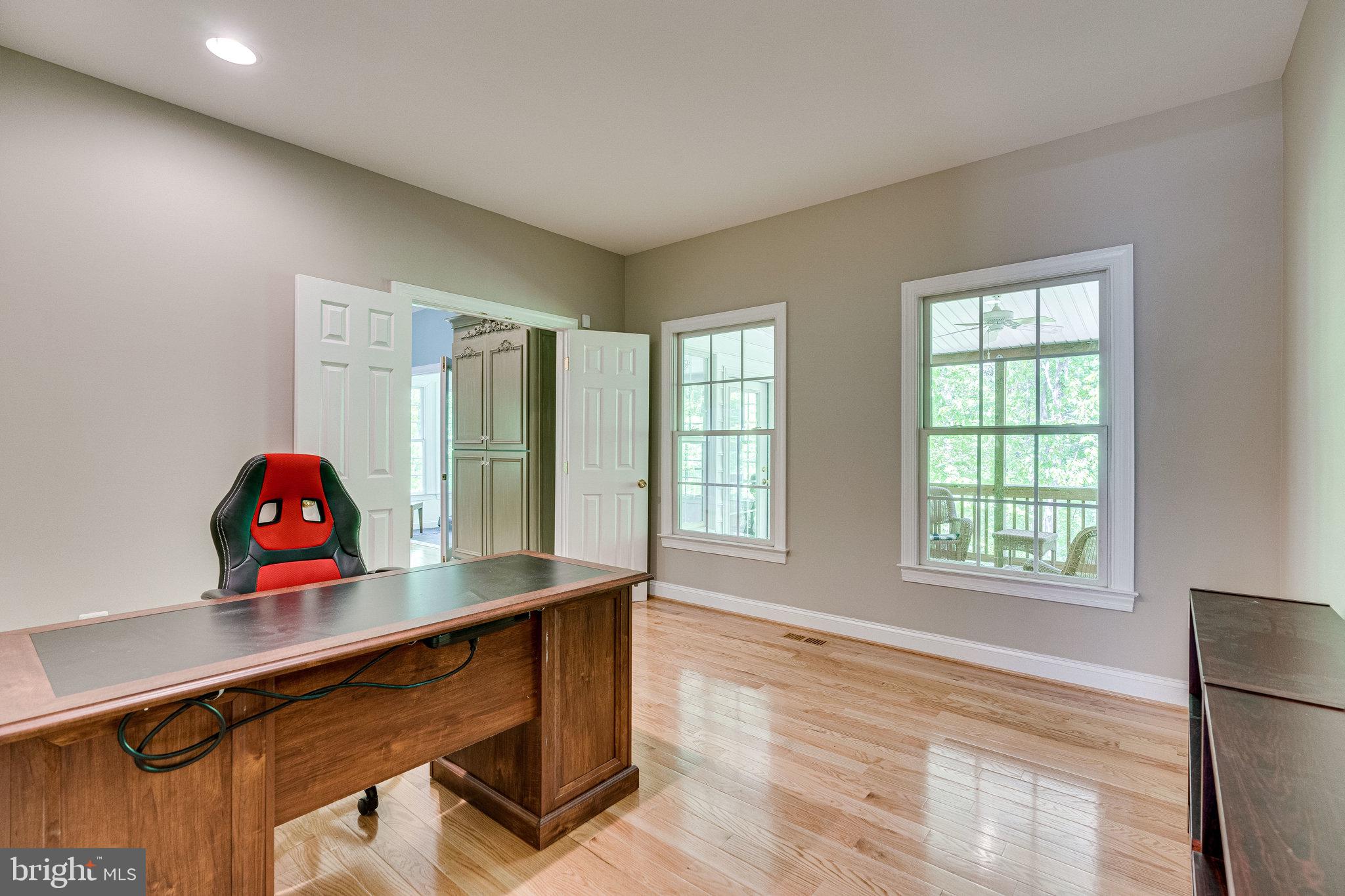 LAURELWOOD - Residential