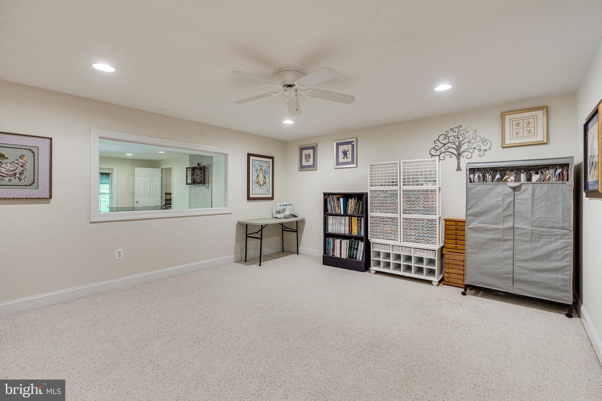 LAURELWOOD - Residential