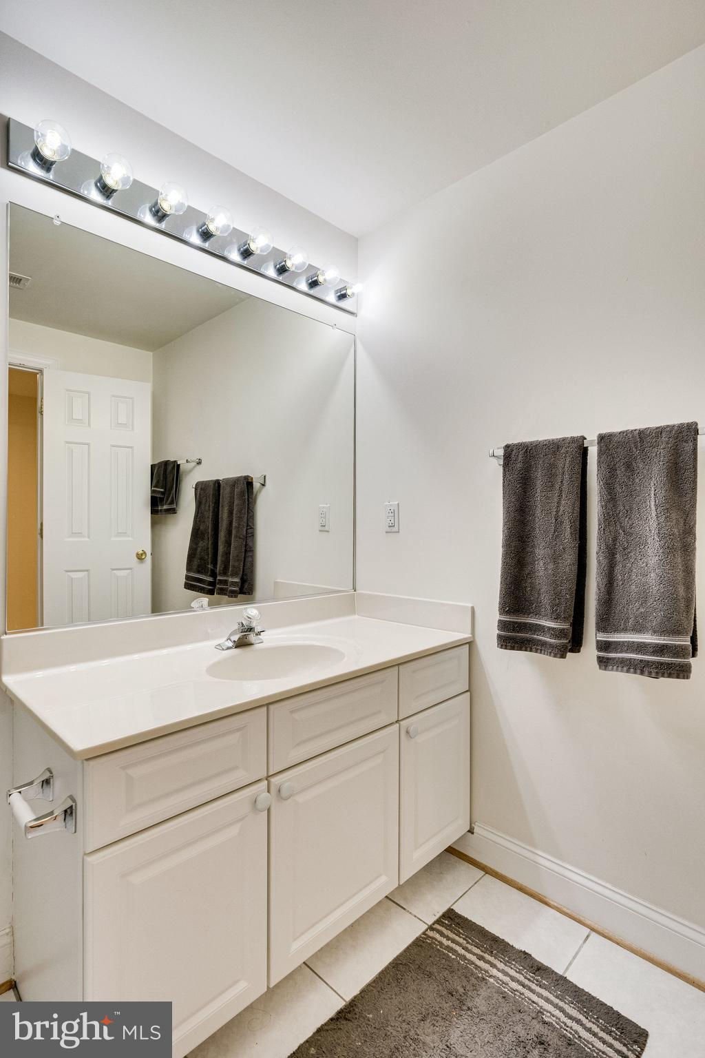 LAURELWOOD - Residential