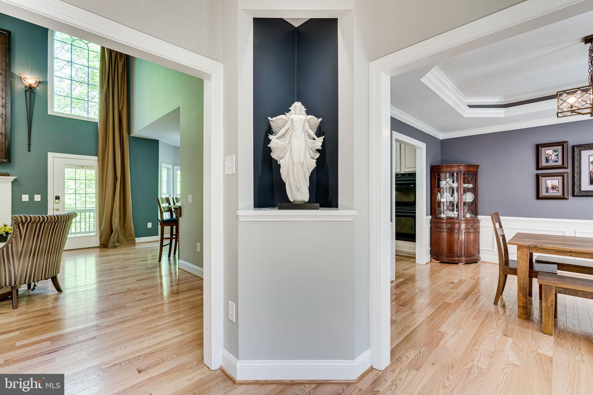 LAURELWOOD - Residential