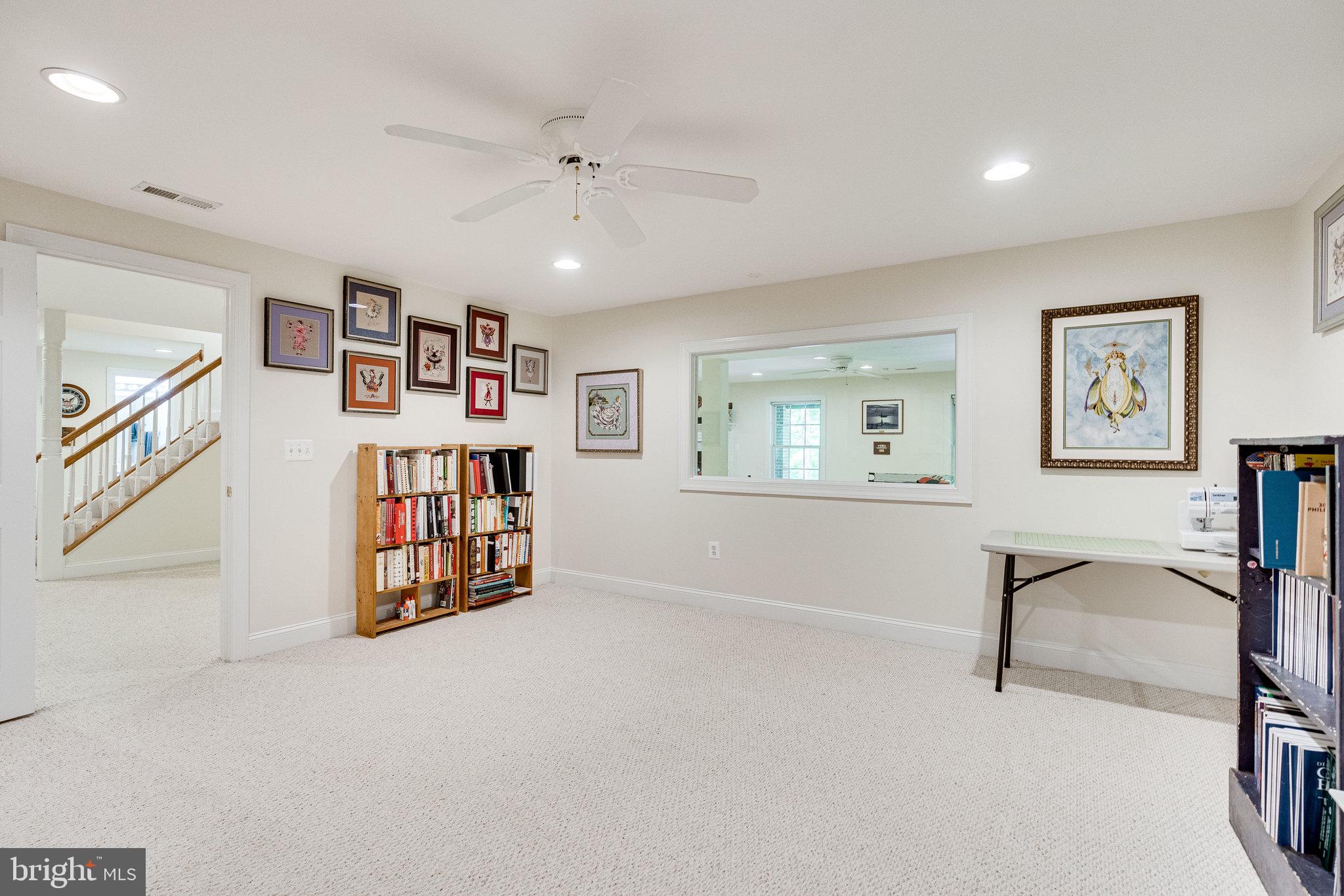 LAURELWOOD - Residential