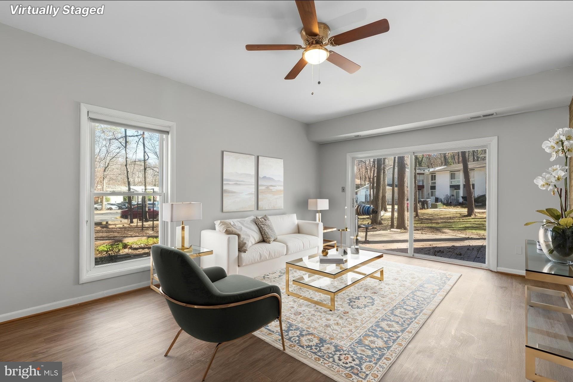 FOUR SEASONS - Residential