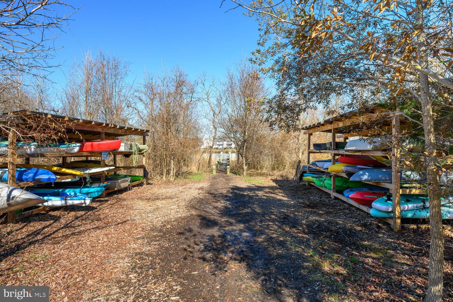 ELLENDALE - Residential