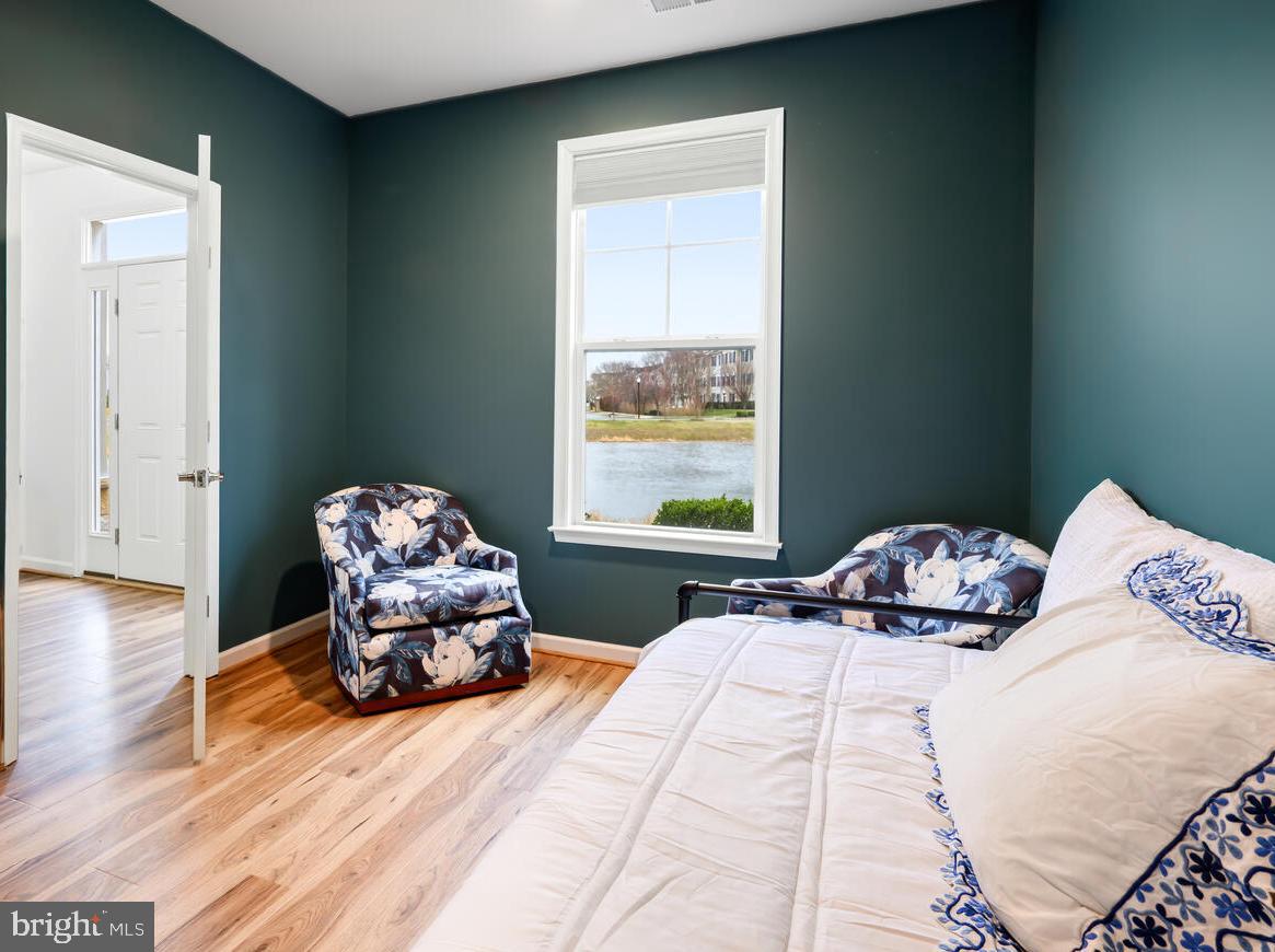 ELLENDALE - Residential