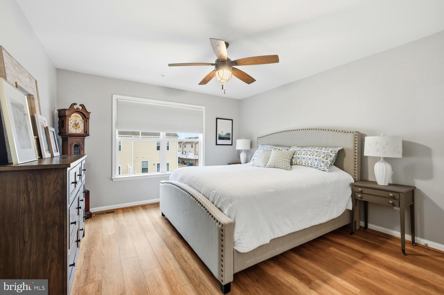 ELLENDALE - Residential