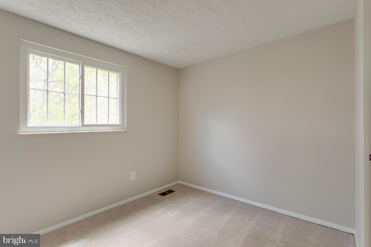 NEWINGTON FOREST - Residential