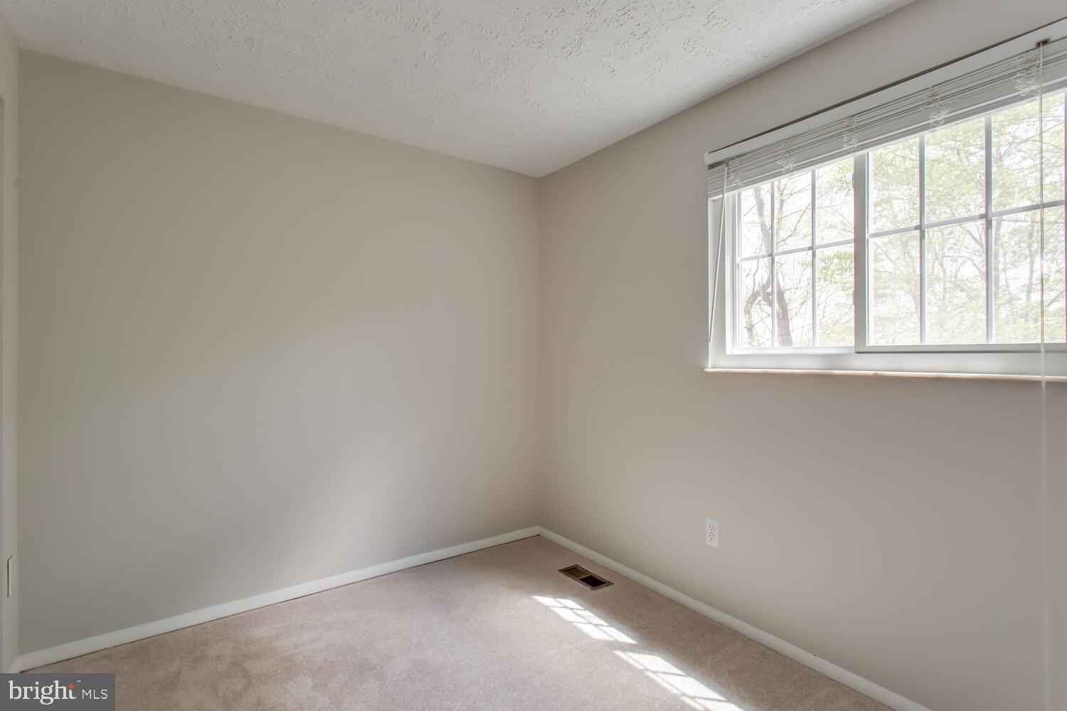 NEWINGTON FOREST - Residential