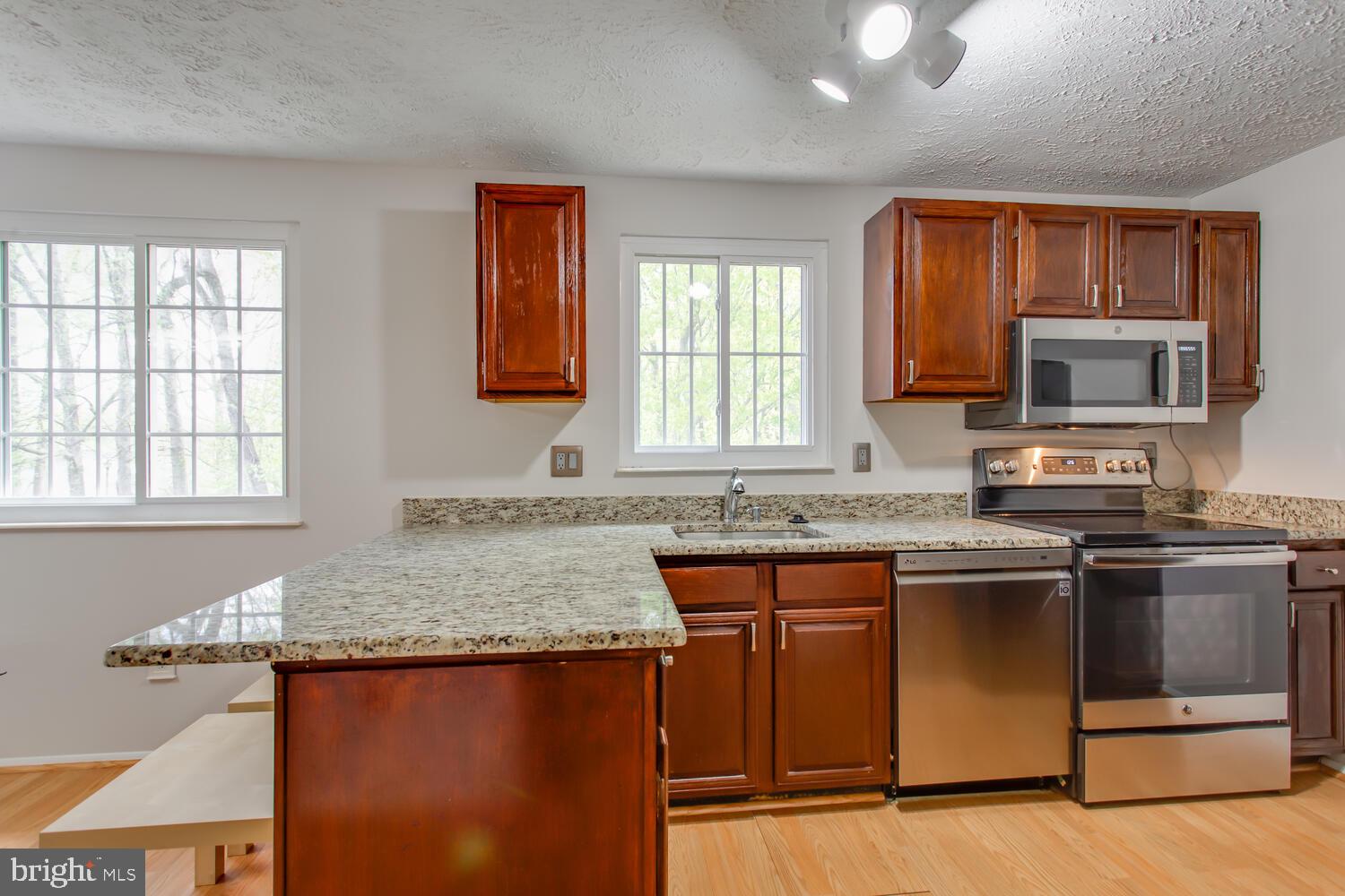 NEWINGTON FOREST - Residential