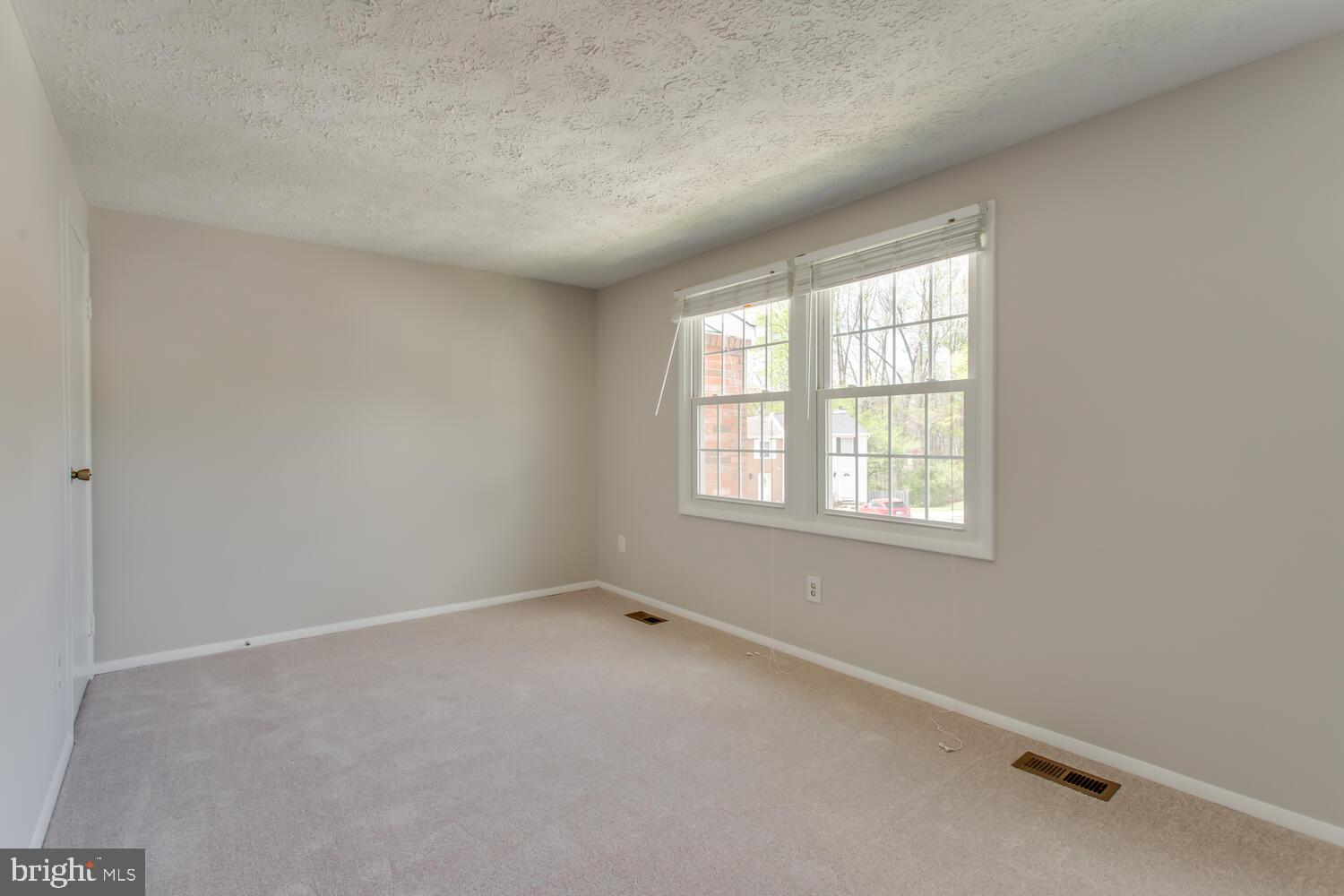 NEWINGTON FOREST - Residential