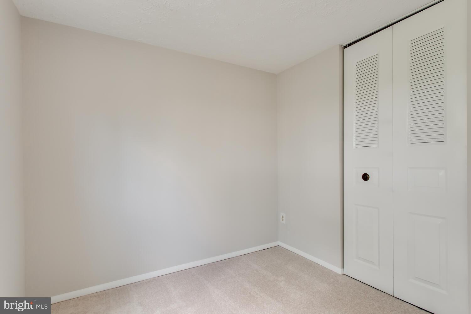 NEWINGTON FOREST - Residential