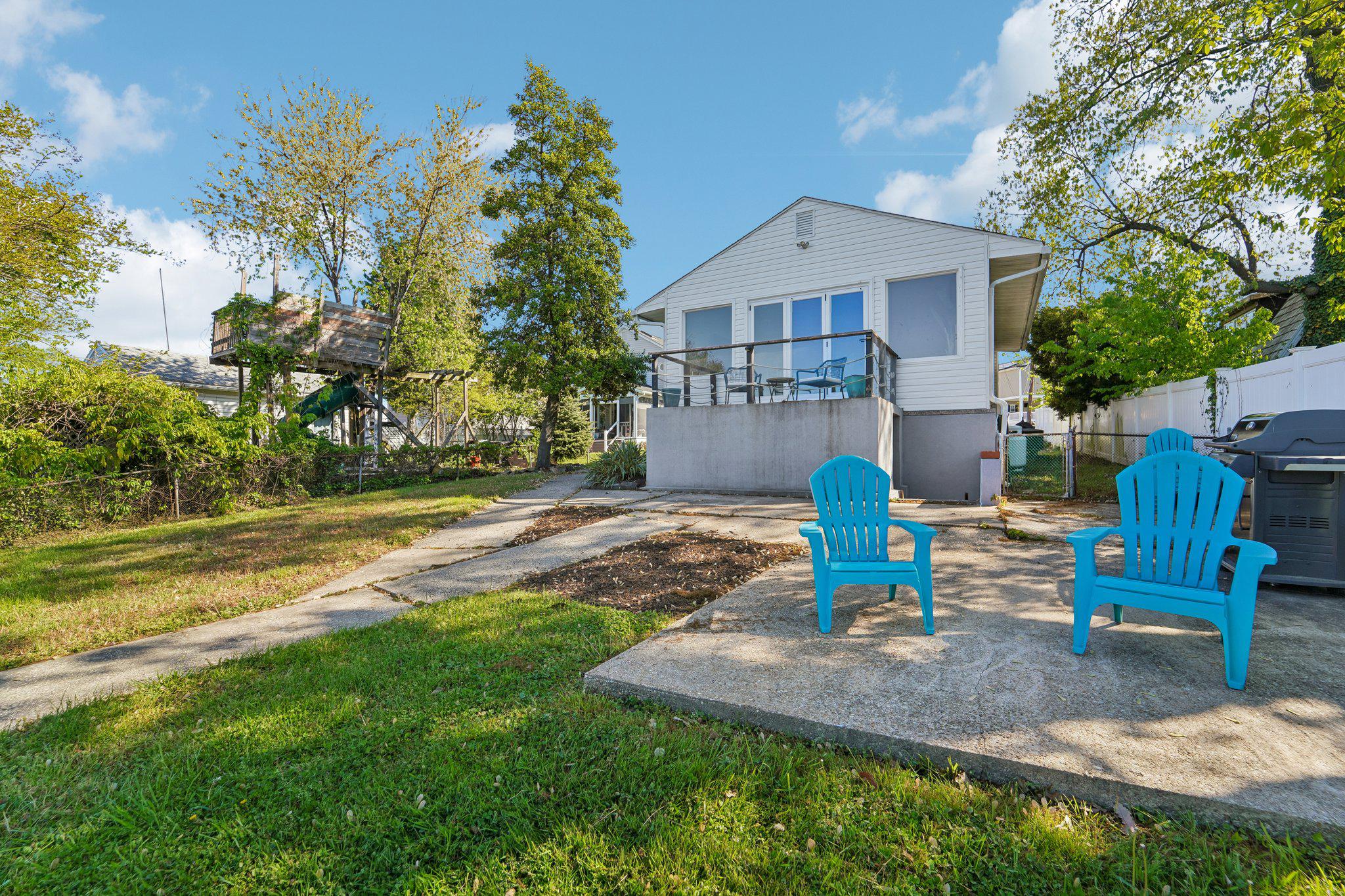 PERRY POINT - Residential