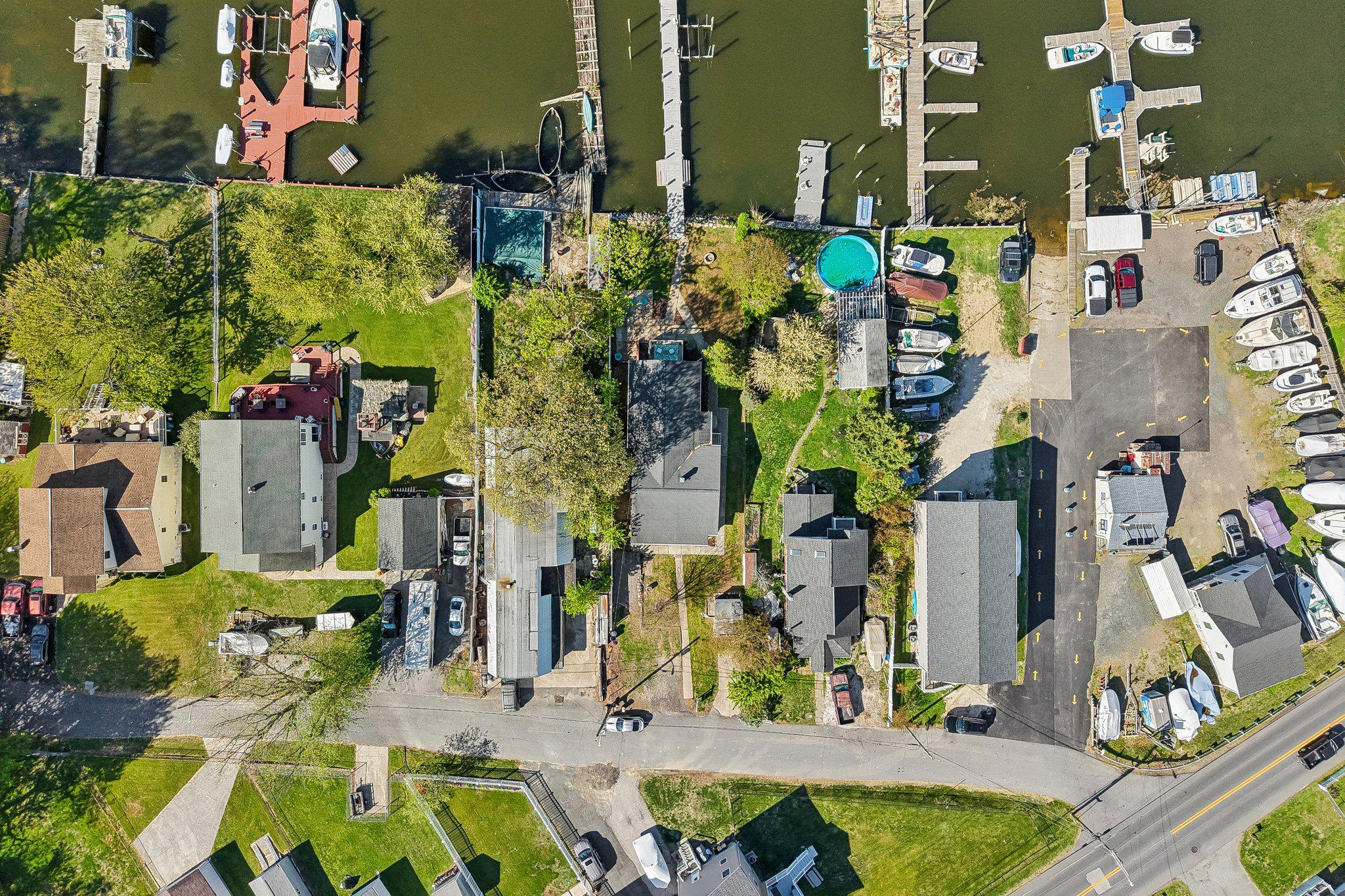 PERRY POINT - Residential