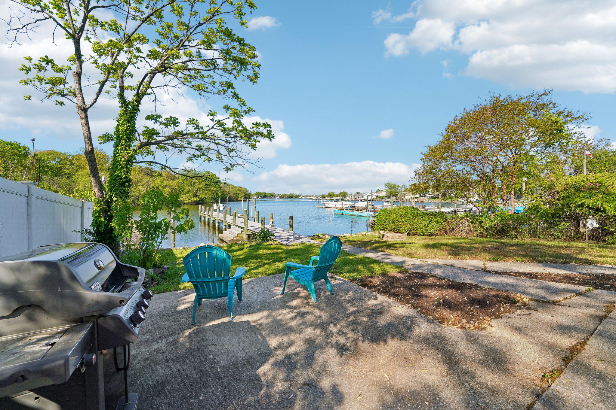 PERRY POINT - Residential