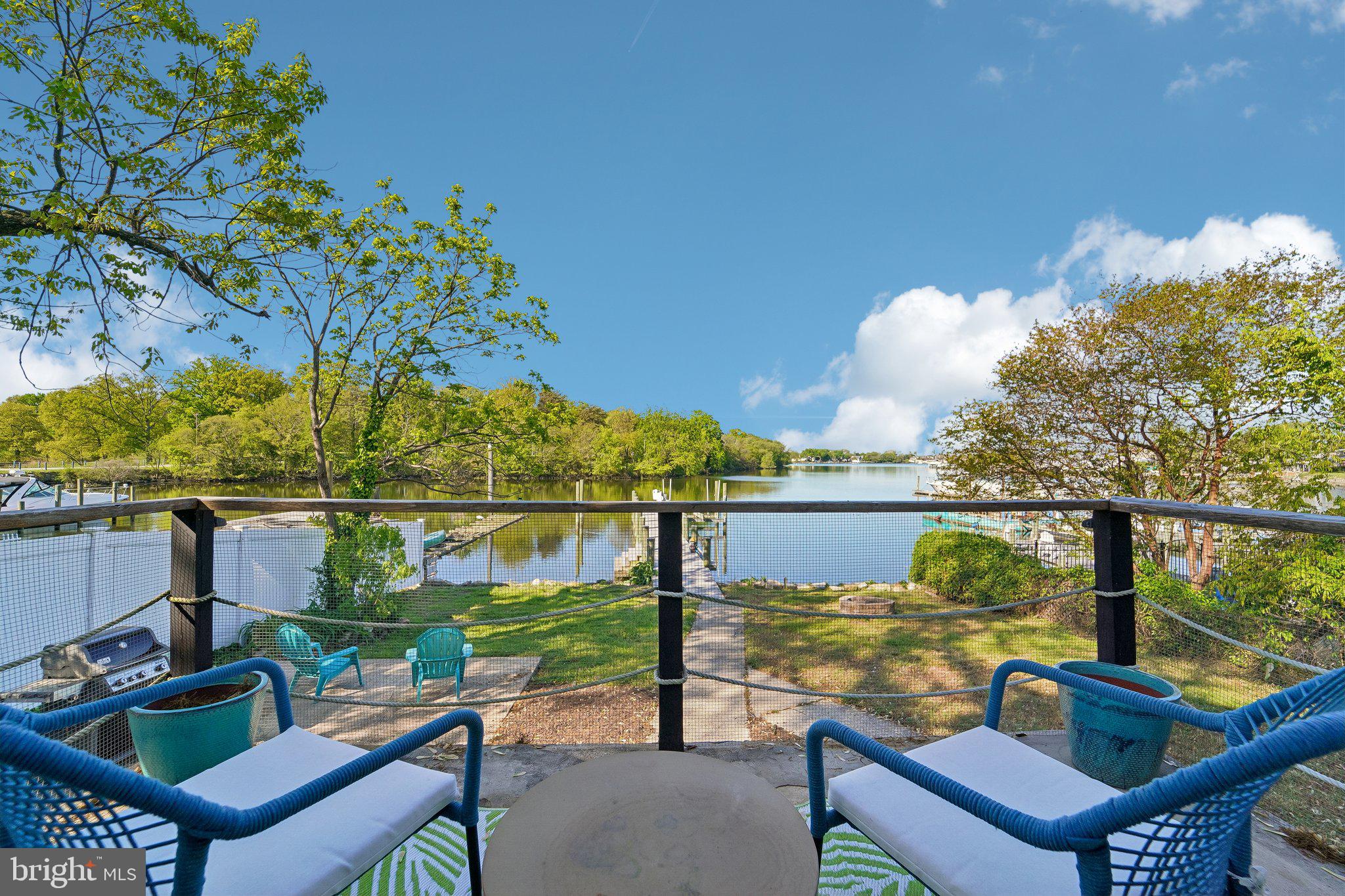 PERRY POINT - Residential