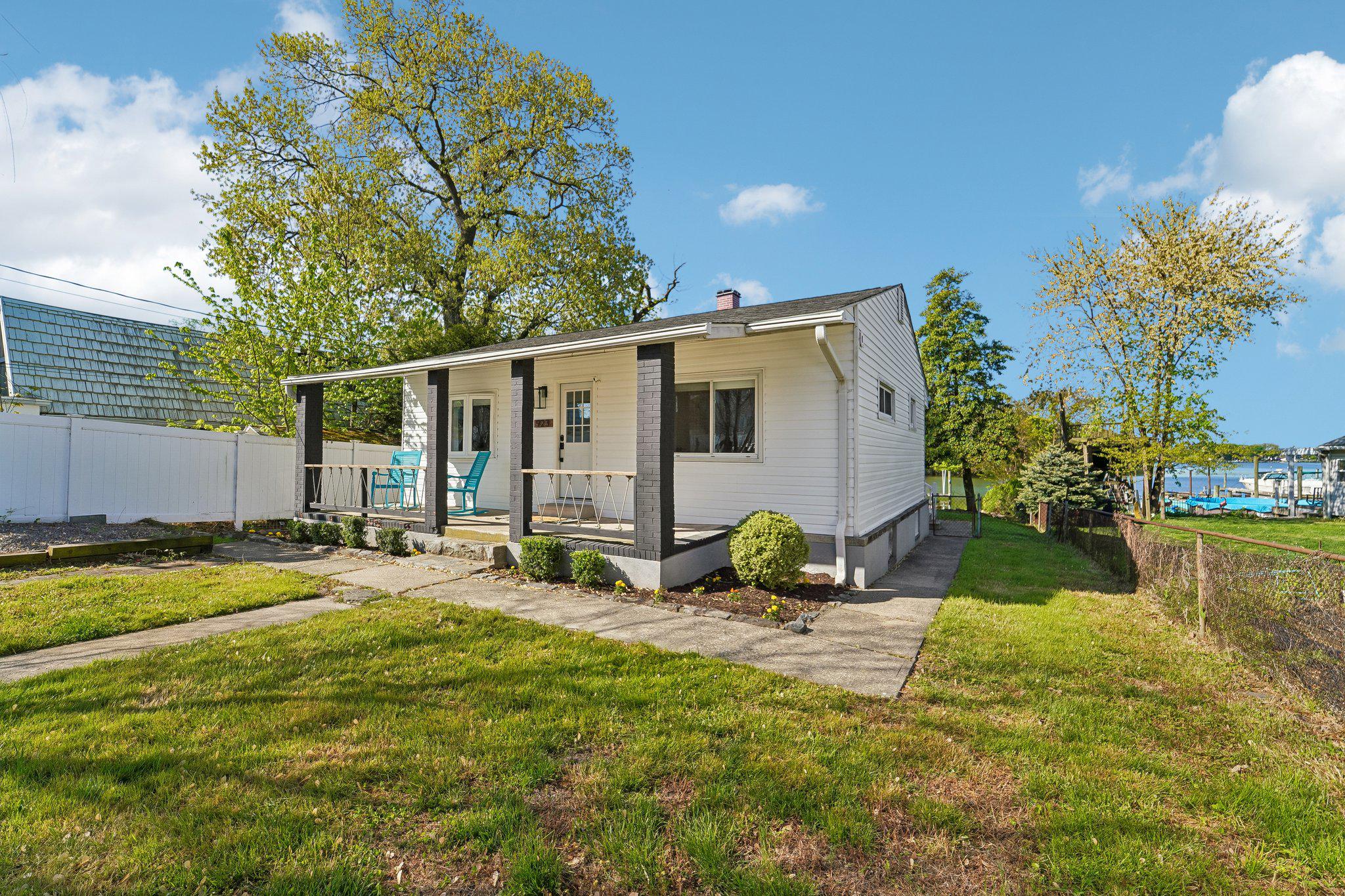 PERRY POINT - Residential