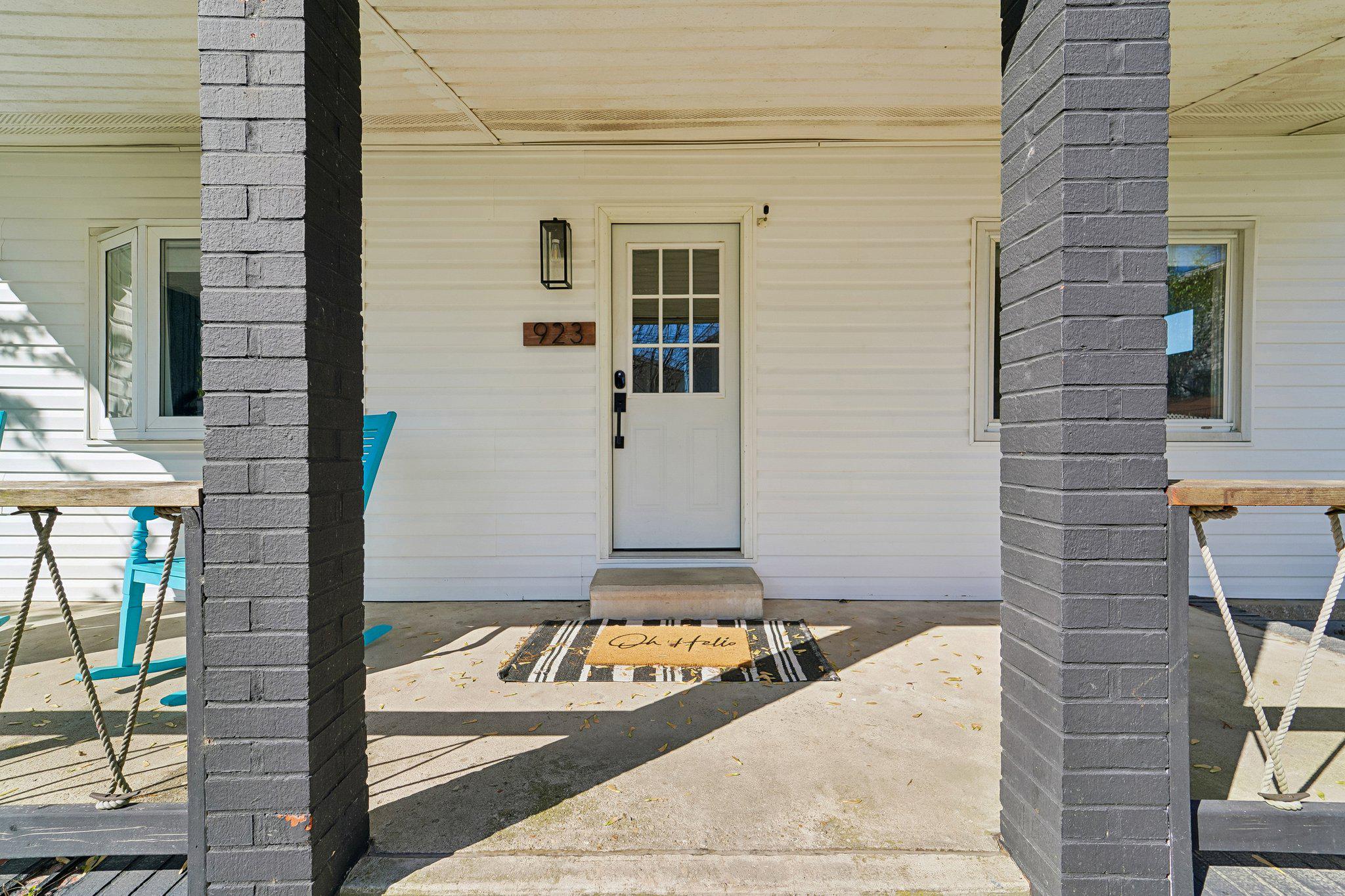 PERRY POINT - Residential