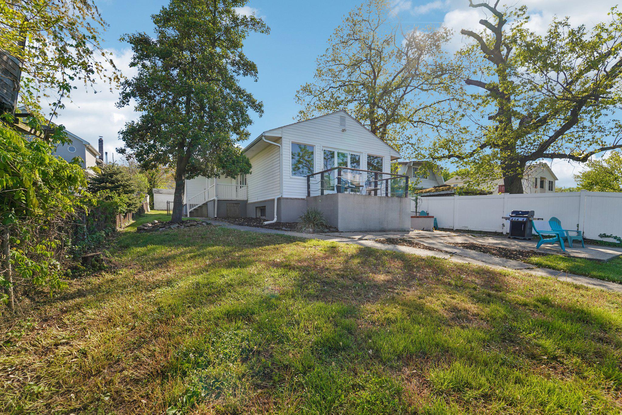 PERRY POINT - Residential