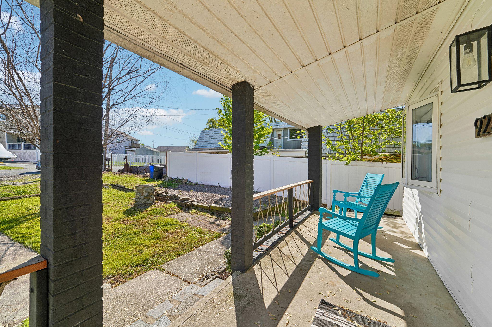 PERRY POINT - Residential