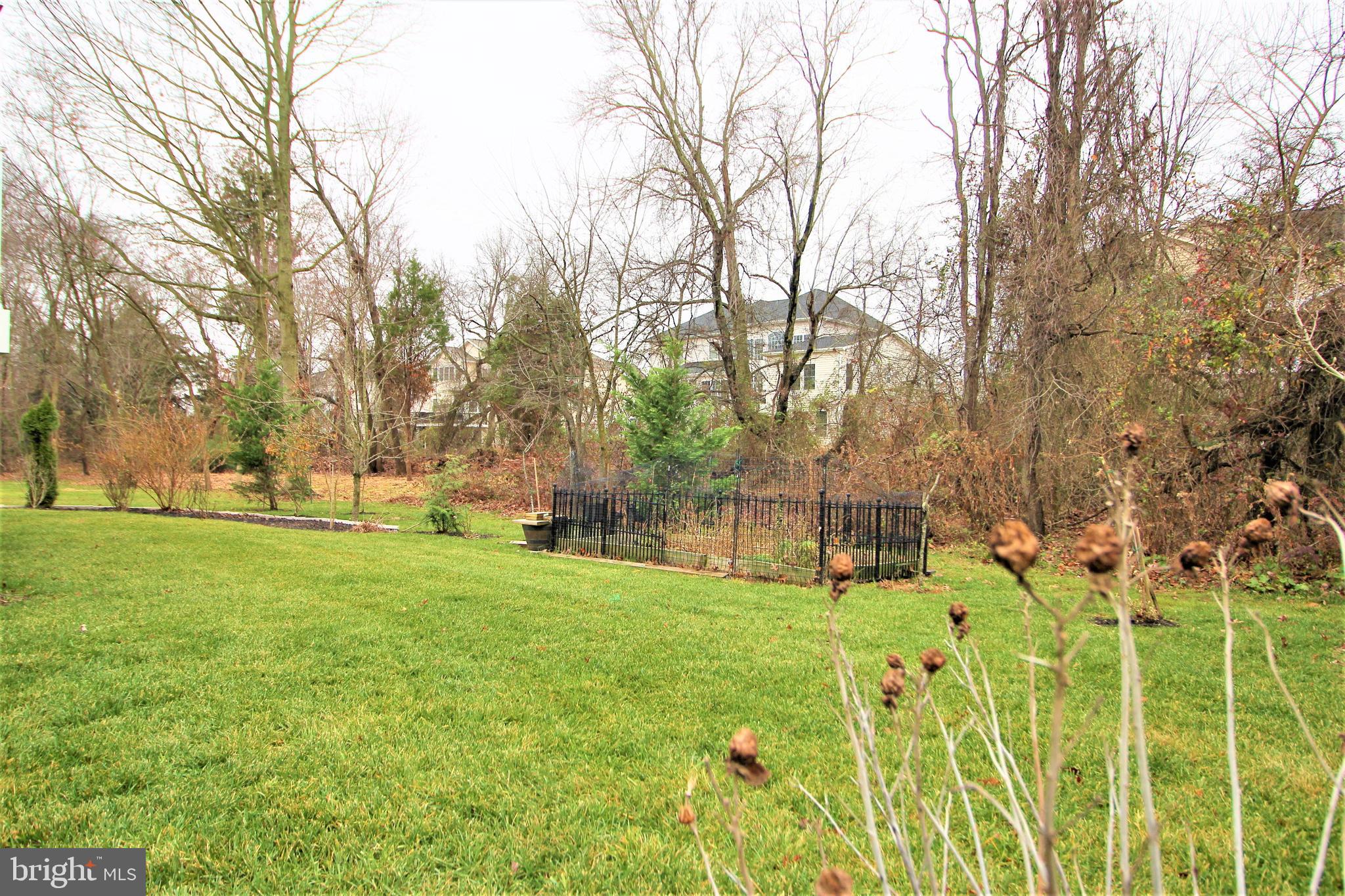 LENAH MILL - Residential Lease