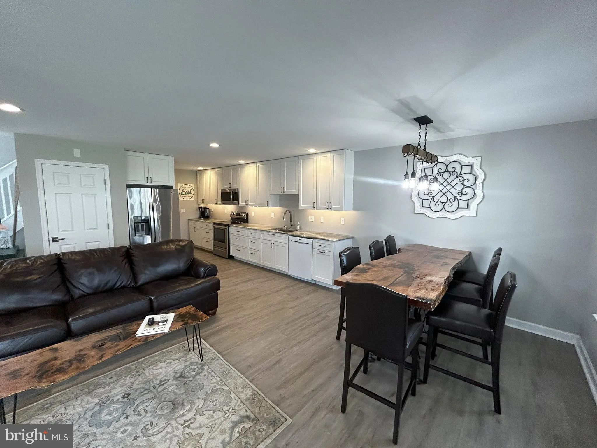 Rehoboth Beach, Delaware 19971, United States, 4 Bedrooms Bedrooms, ,3 BathroomsBathrooms,Residential,Active,127750