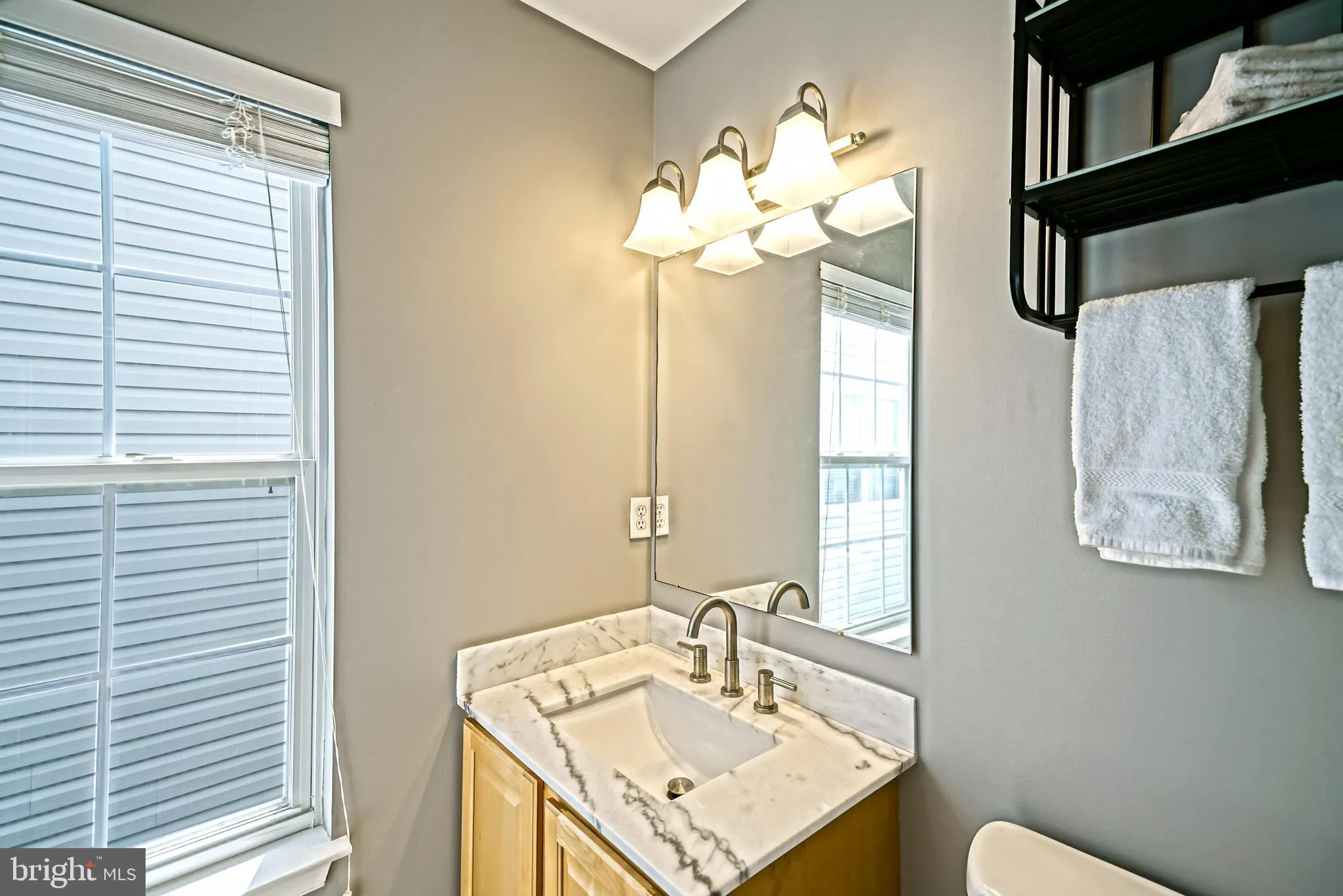 Rehoboth Beach, Delaware 19971, United States, 4 Bedrooms Bedrooms, ,3 BathroomsBathrooms,Residential,Active,127750